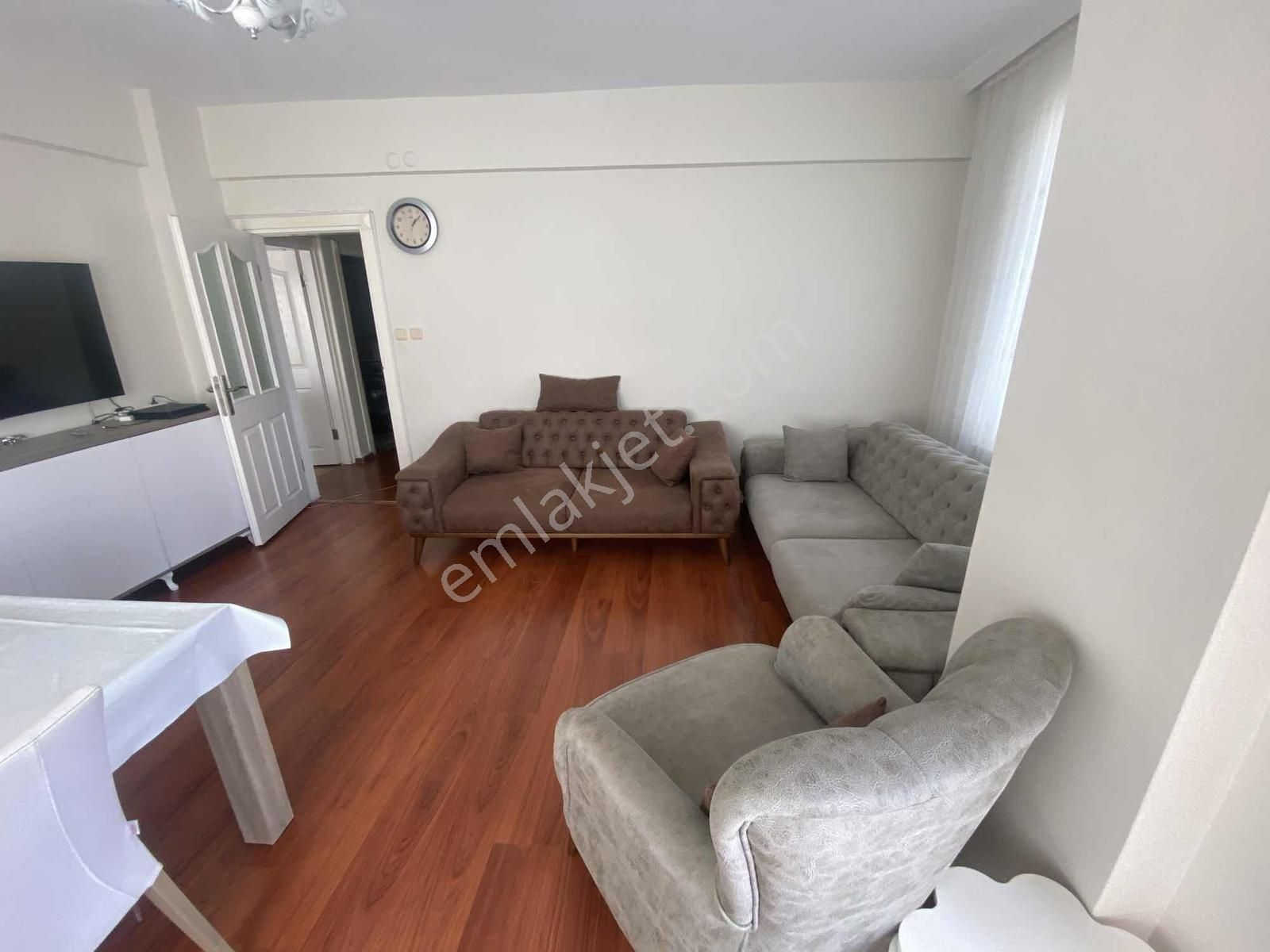 Can Emlaktan Çarşı Merkezde Güneş Alan Arakat... - Görsel 2