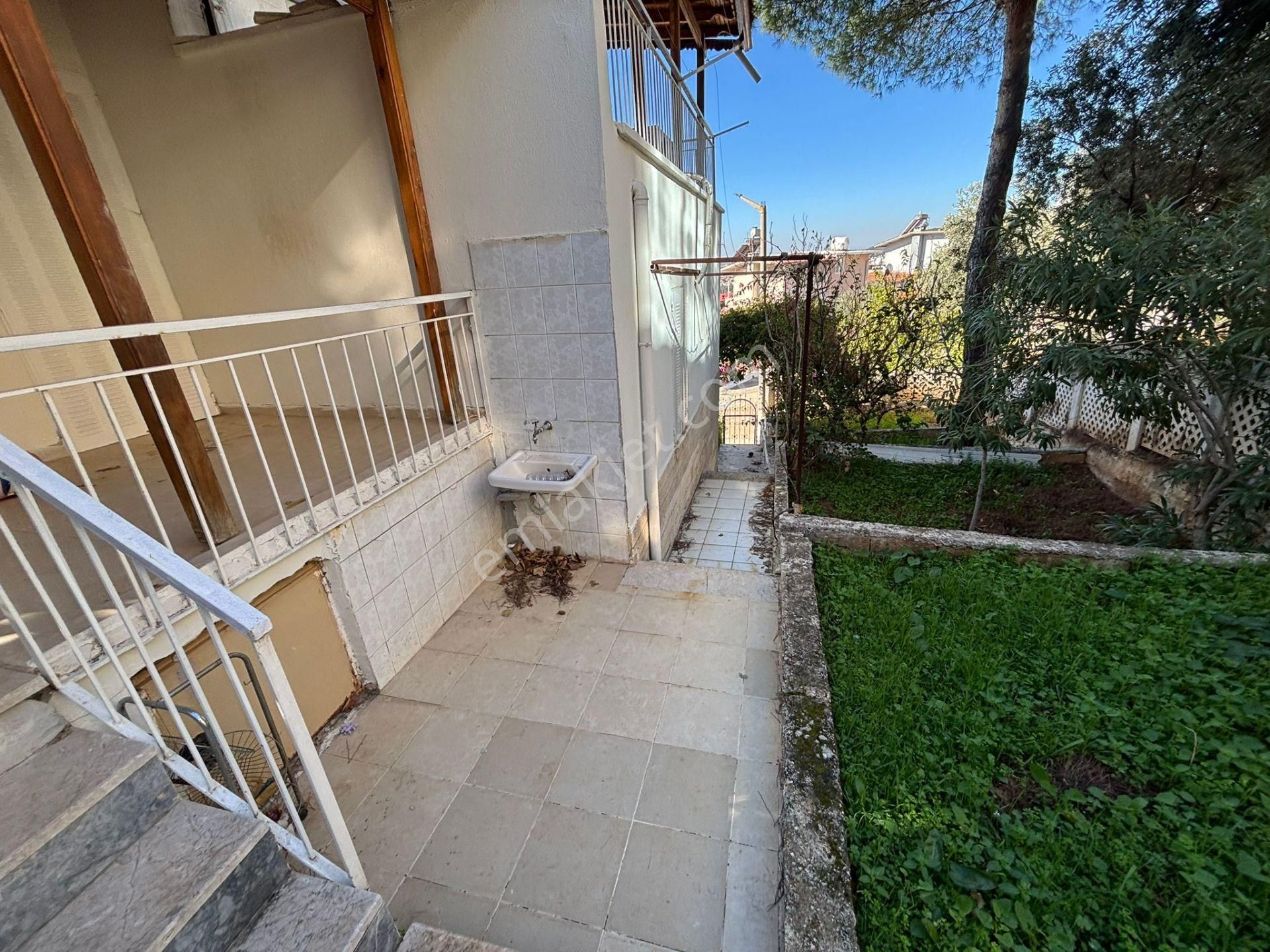 Didim Akbük Kerem Sitesinde Satılık Ful Deniz Manzaralı Villa - Görsel 2