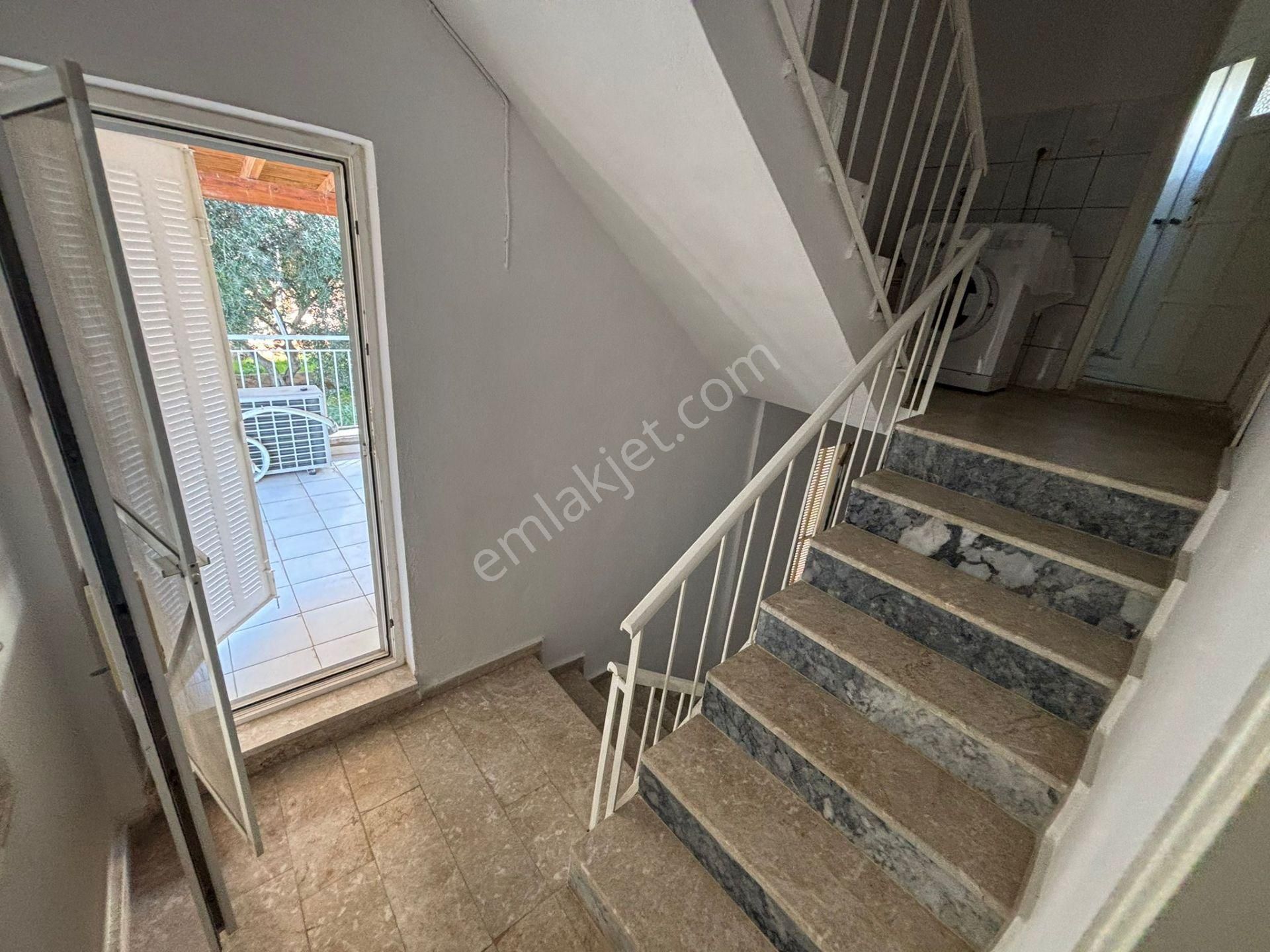 Didim Akbük Kerem Sitesinde Satılık Ful Deniz Manzaralı Villa - Görsel 16