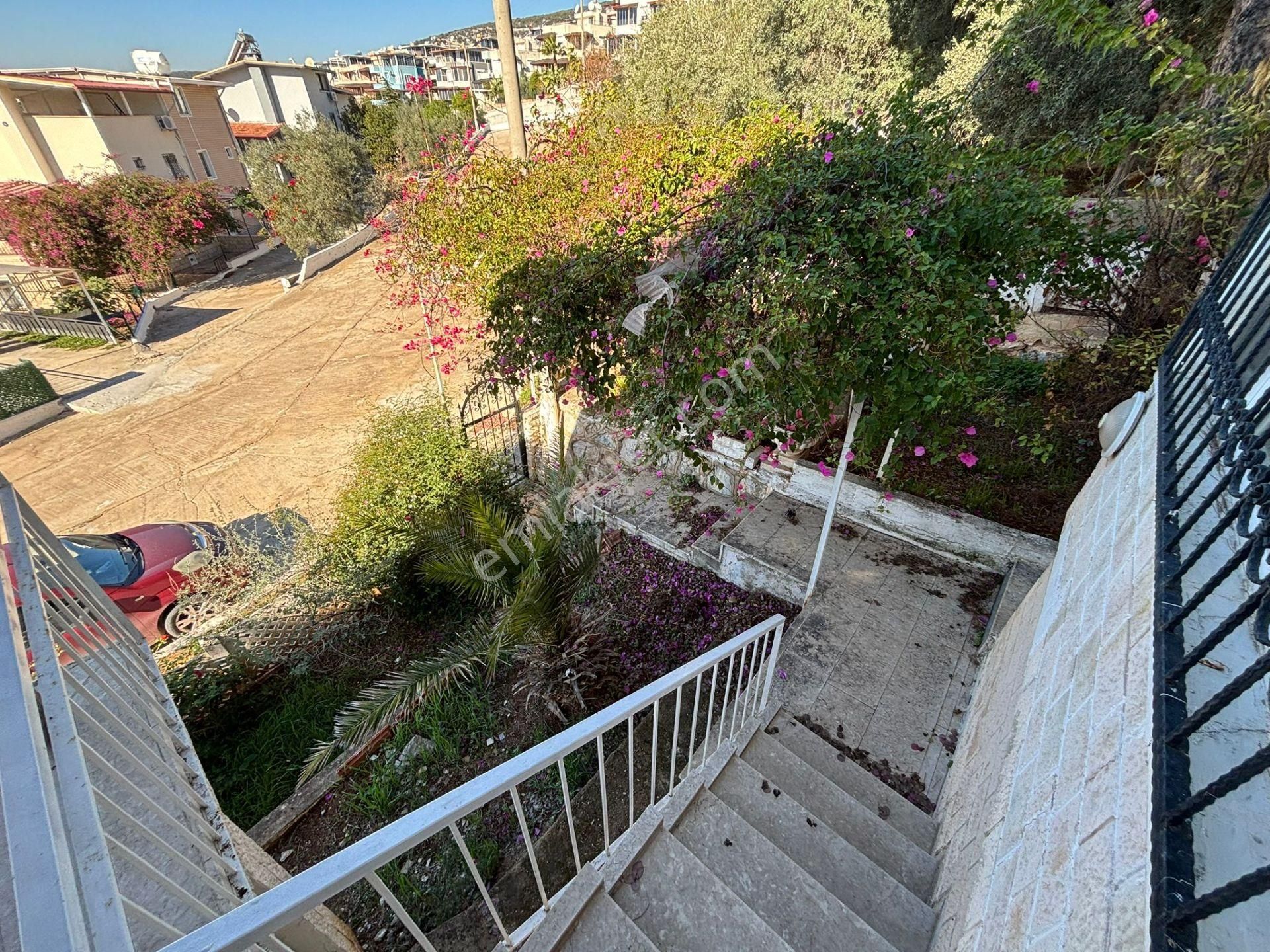 Didim Akbük Kerem Sitesinde Satılık Ful Deniz Manzaralı Villa - Görsel 5