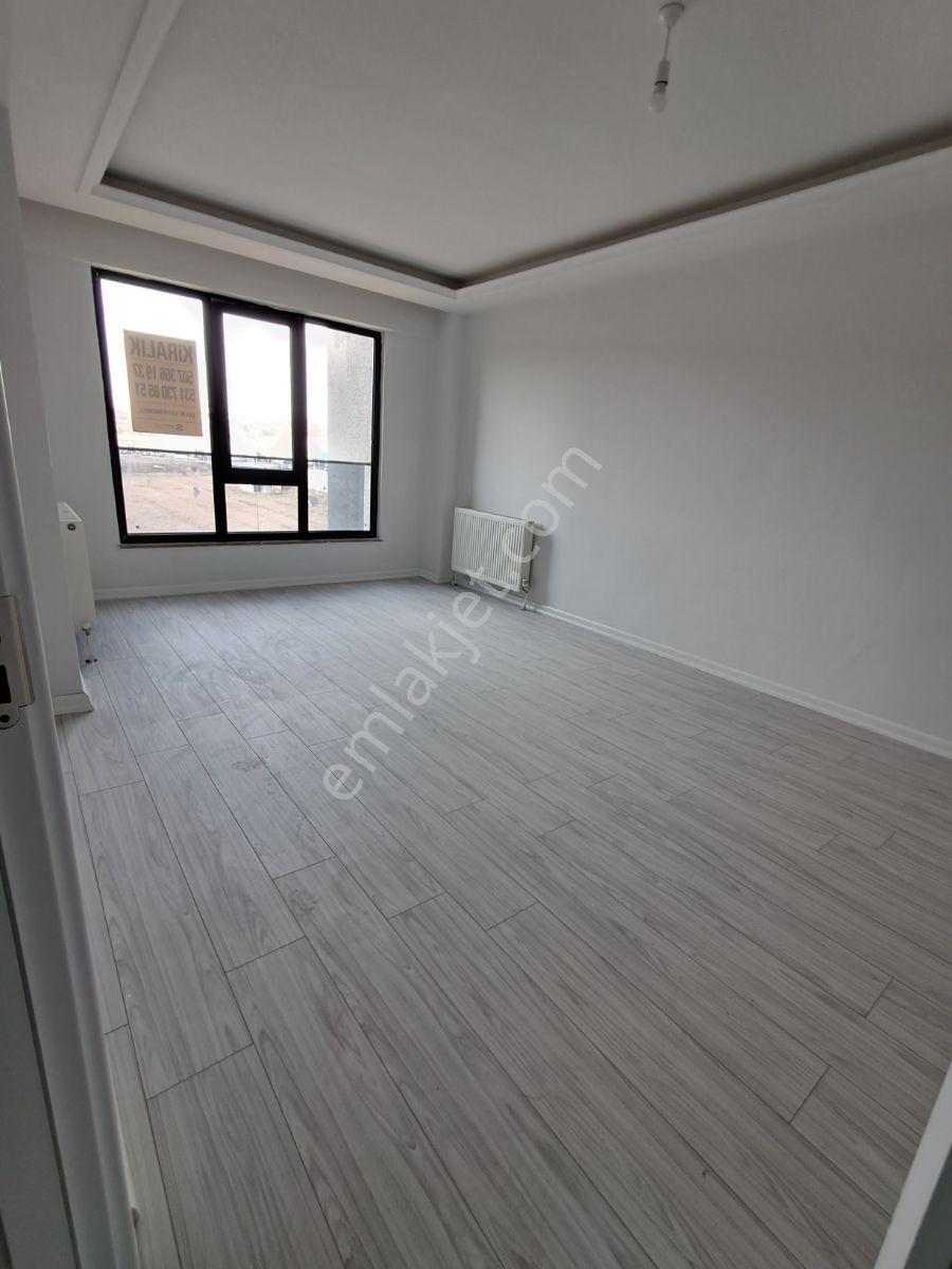 Özgürkentte Site İçi, Kapalı Garajlı, Kapalı Balkonlu Lüks 2+1 - Görsel 20