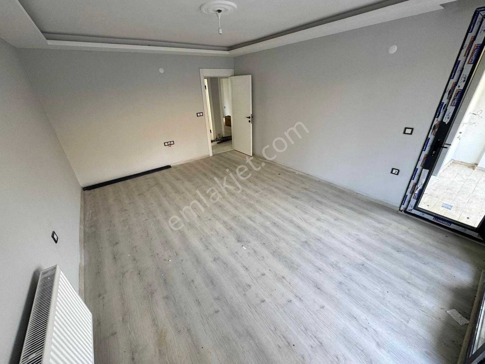 Home And Car'dan Edremite Ayrı Mutfaklı Ara Kat 2+1 Sıfır Daire - Görsel 18
