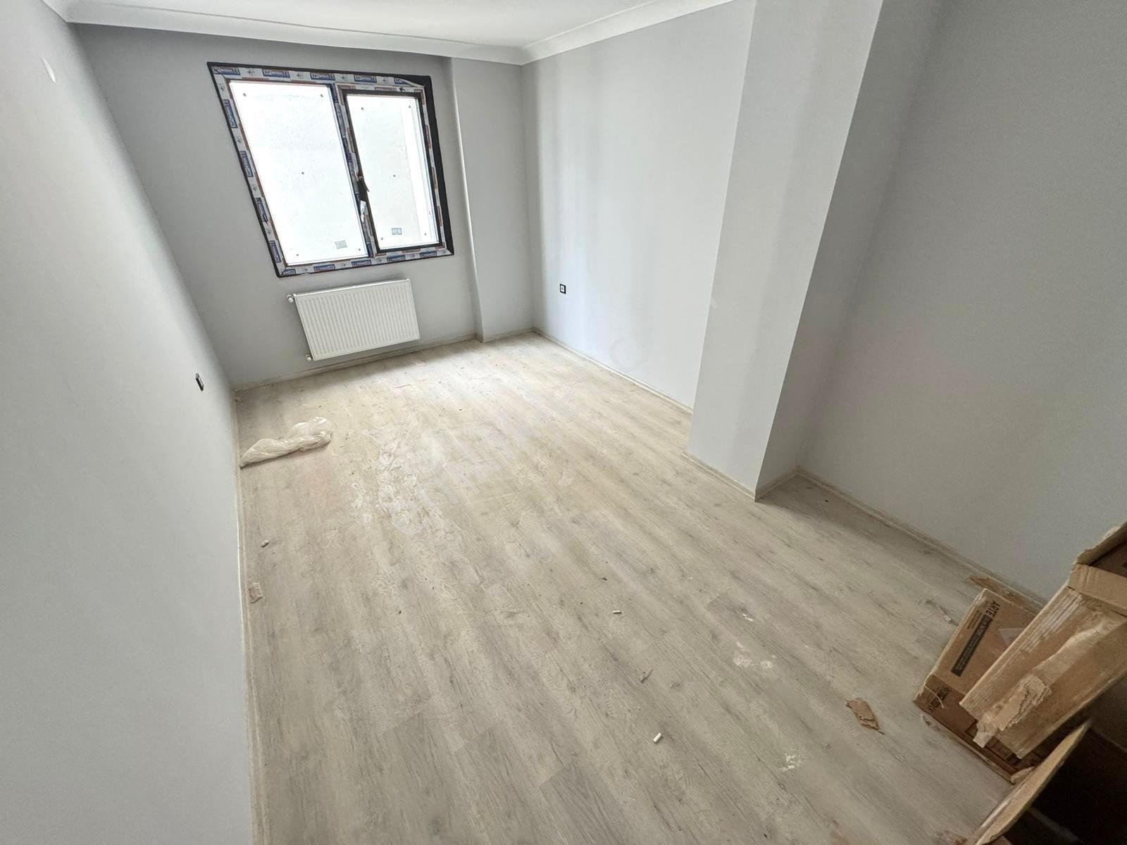 Home And Car'dan Edremite Ayrı Mutfaklı Ara Kat 2+1 Sıfır Daire - Görsel 9