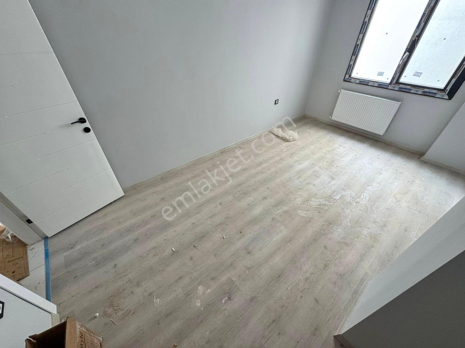 Home And Car'dan Edremite Ayrı Mutfaklı Ara Kat 2+1 Sıfır Daire - Görsel 14