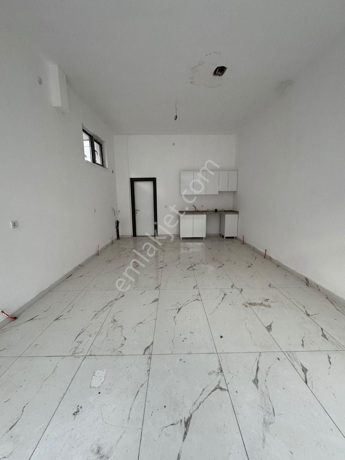 Karakeçili Cad. Üzeri 50m² Zemin + 20 M² Depolu Kiralık Dükkan - Görsel 6