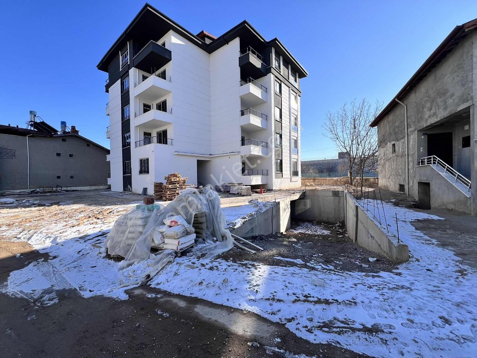 Antalya Çevreyoluna Cephe Önü Açık 3+1 Sıfır Satılık Daire - Görsel 18