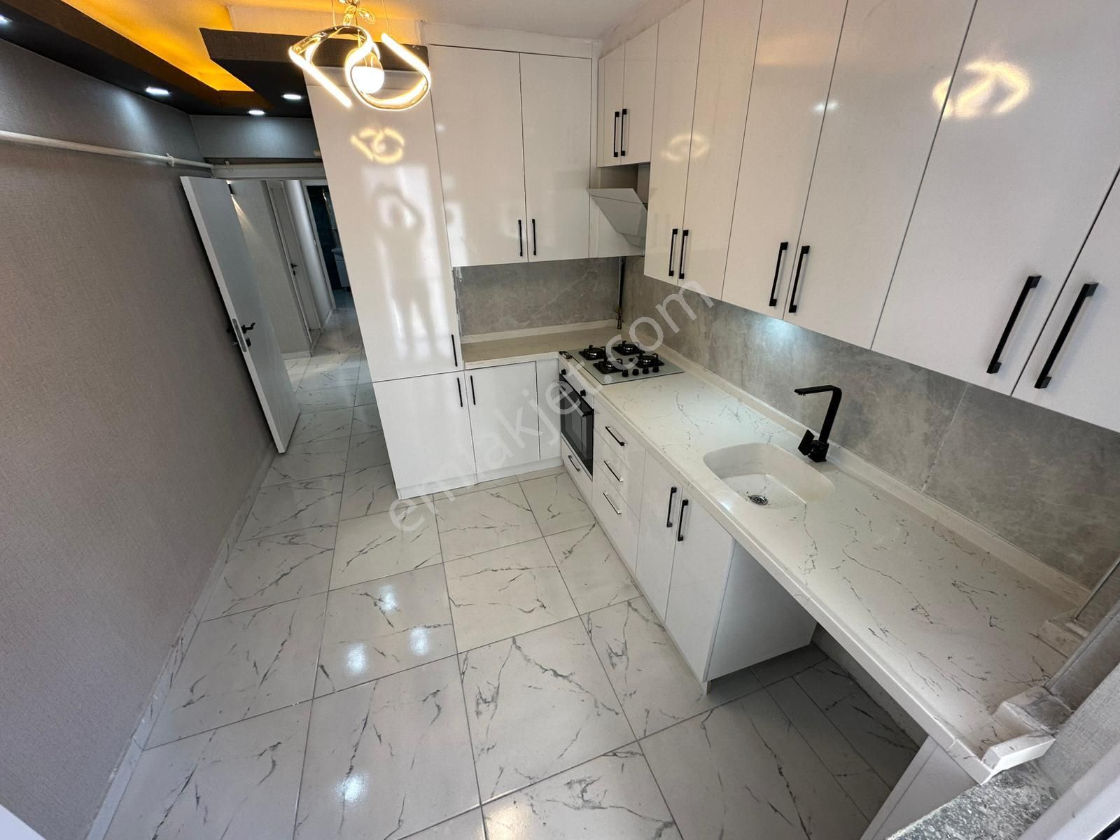 Hayal'den Plevne Mh^de Lüx Yapılı Ara Katta 3+1 Geniş Ön Cp. Kaçırılmaz Fiyatta - Görsel 4