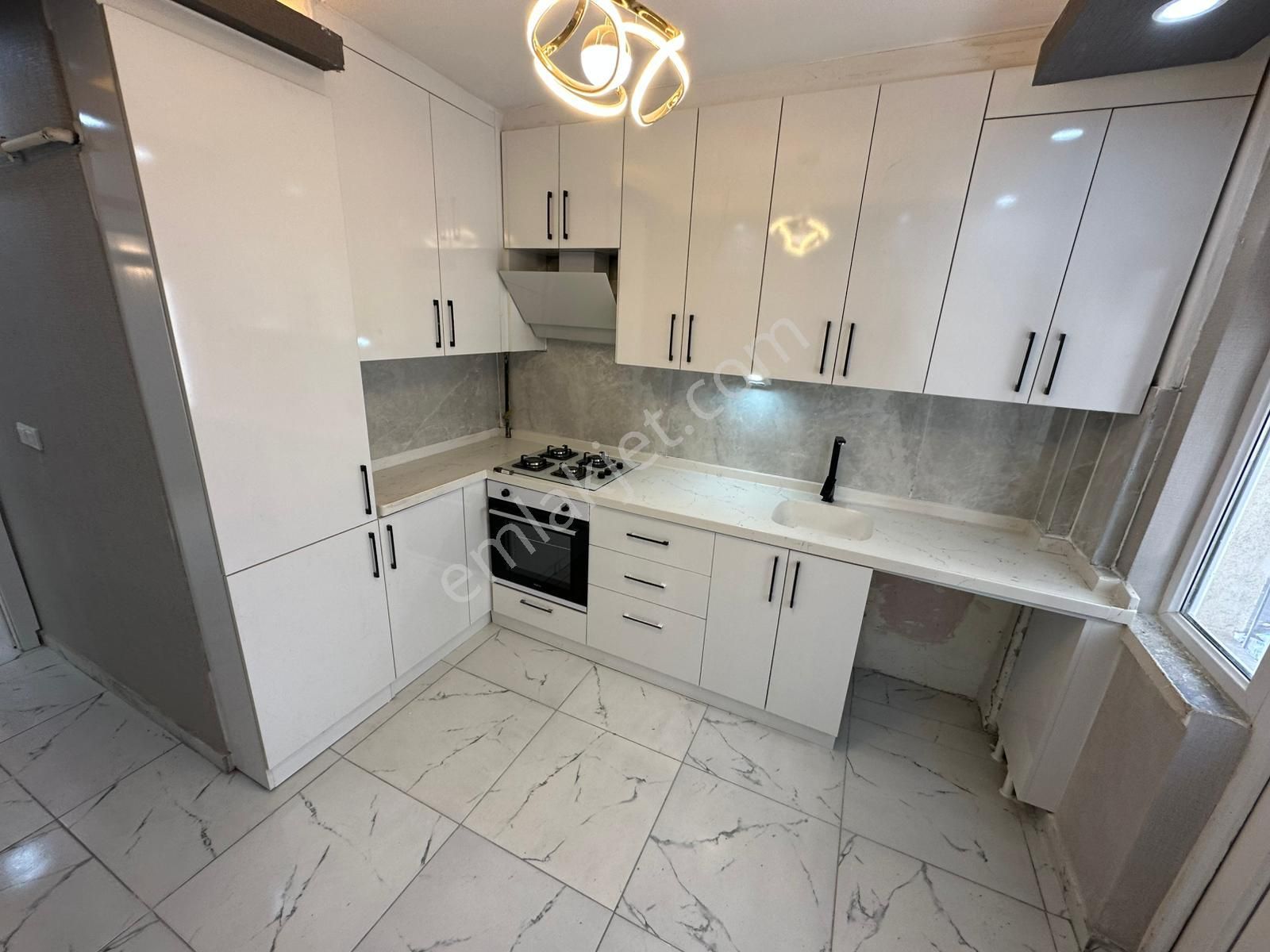 Hayal'den Plevne Mh^de Lüx Yapılı Ara Katta 3+1 Geniş Ön Cp. Kaçırılmaz Fiyatta