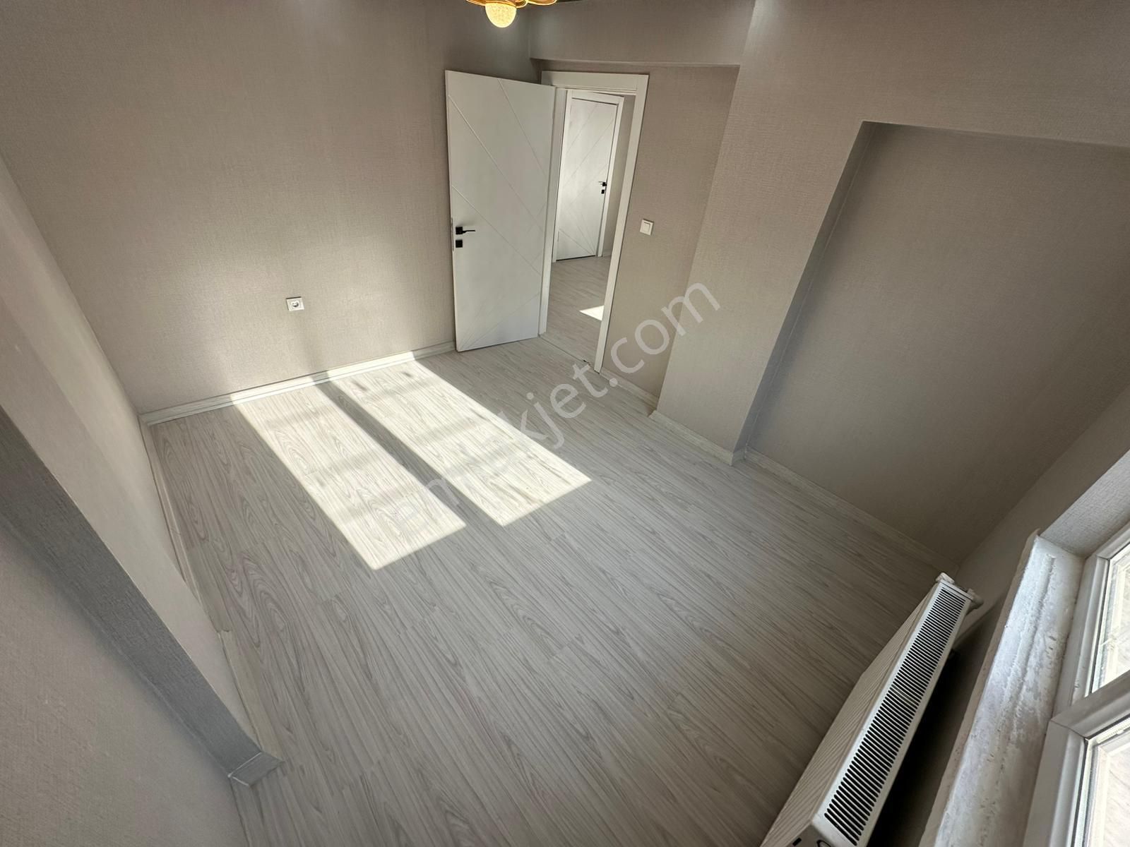 Hayal'den Plevne Mh^de Lüx Yapılı Ara Katta 3+1 Geniş Ön Cp. Kaçırılmaz Fiyatta - Görsel 12