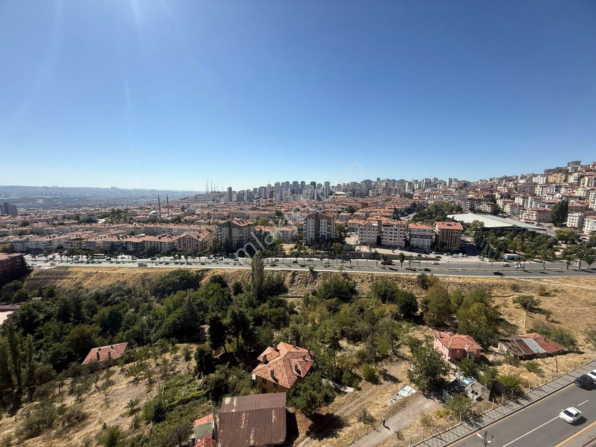 Etlik Mah.cadde Üzeri Ankara Manzaralı Merkezi Konumda Site Dairesi 3+1 - Görsel 34