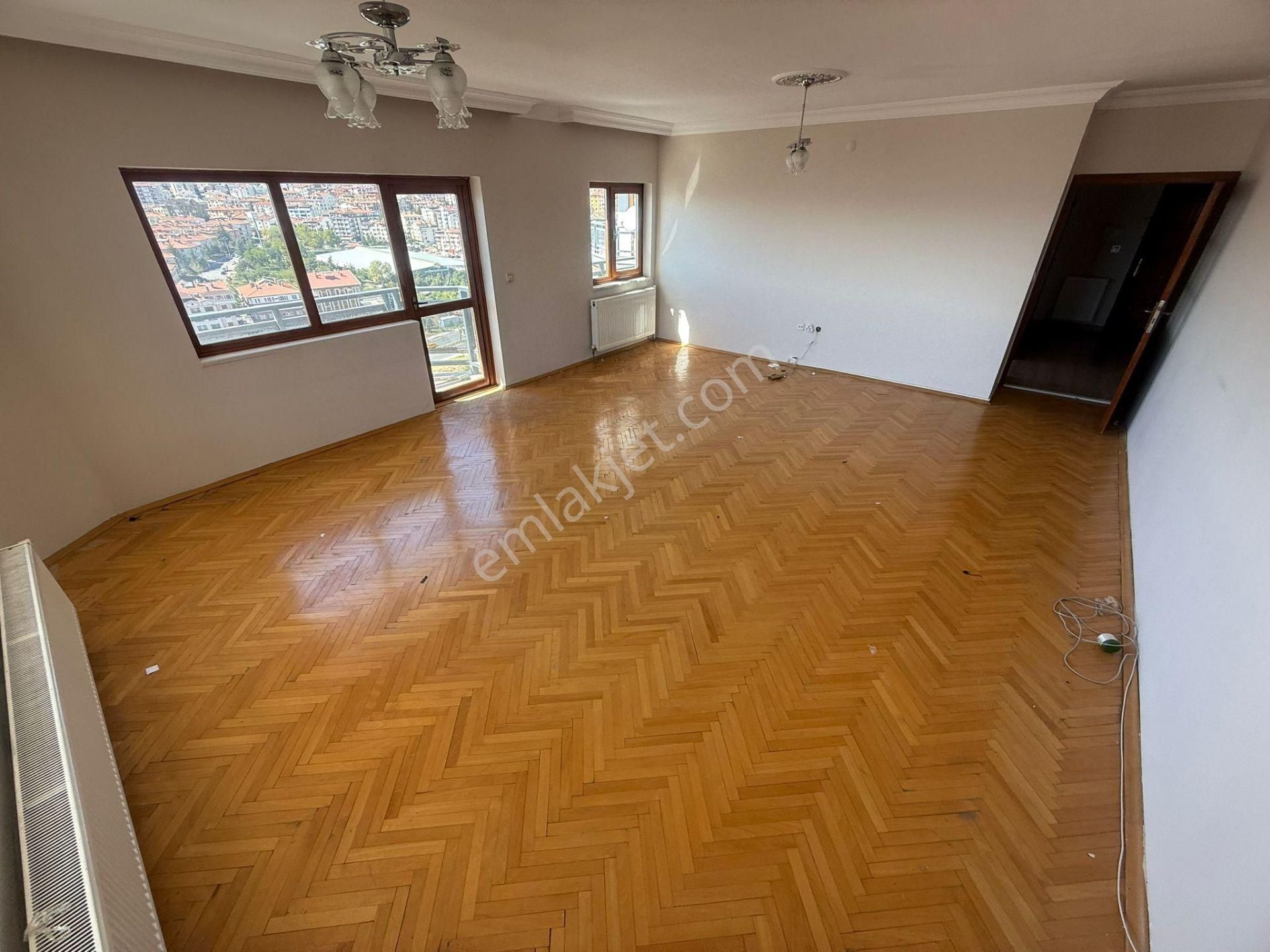 Etlik Mah.cadde Üzeri Ankara Manzaralı Merkezi Konumda Site Dairesi 3+1 - Görsel 14