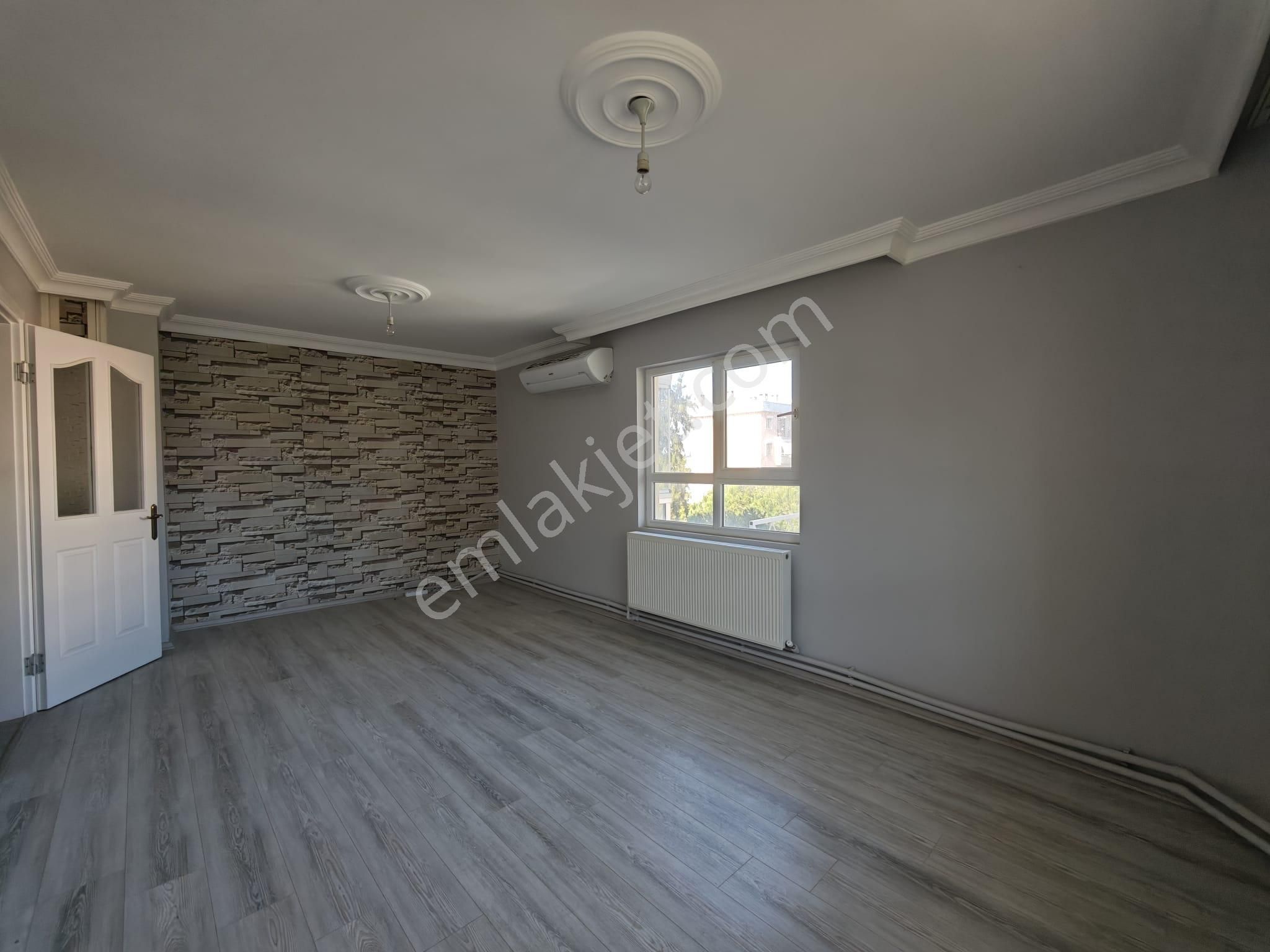 Kuşadası Hacıfeyzullah Mah Kiralık Görüşü Ve Üç Tarafı Açık Ferah Bir Köşe Daire - Görsel 18