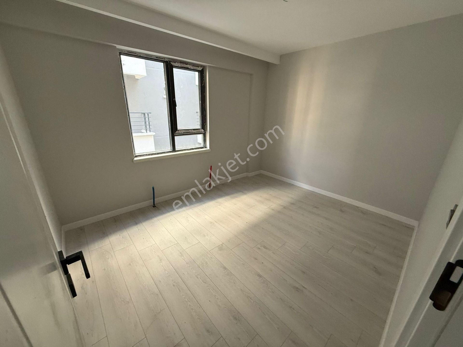 Vatan'dan Bağlarbaşı'nda Sıfır Binada Megalüks Yapılı Satılık Orta Kat Ön Cephe 3+1 Daire - Görsel 13