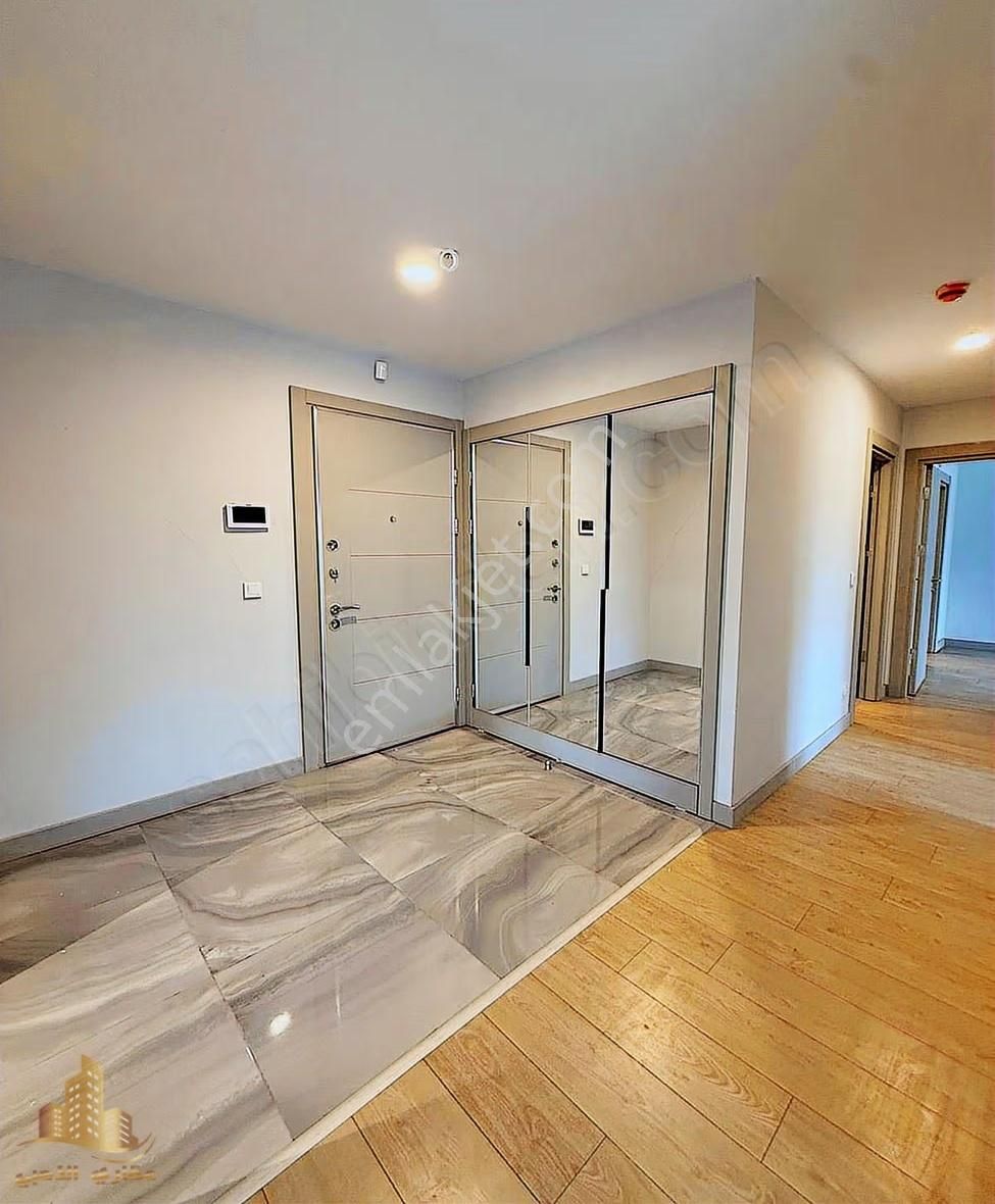 Bahçeşehir Akzirve Strada Satılık 2+1 Büyük Tip Daire - Görsel 4