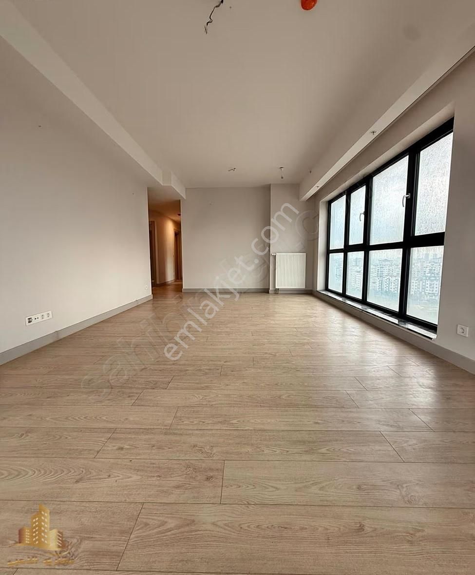 Bahçeşehir Akzirve Strada Satılık 2+1 Büyük Tip Daire - Görsel 5