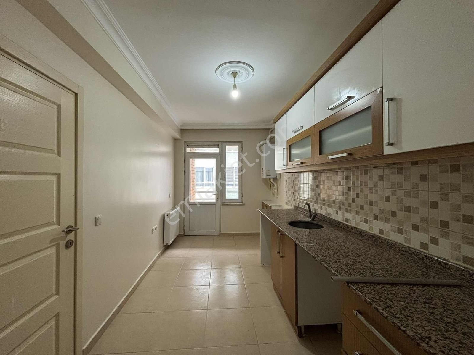 Eker'den Derman Caddesi Yanında Kiralık 2+1 - Görsel 30