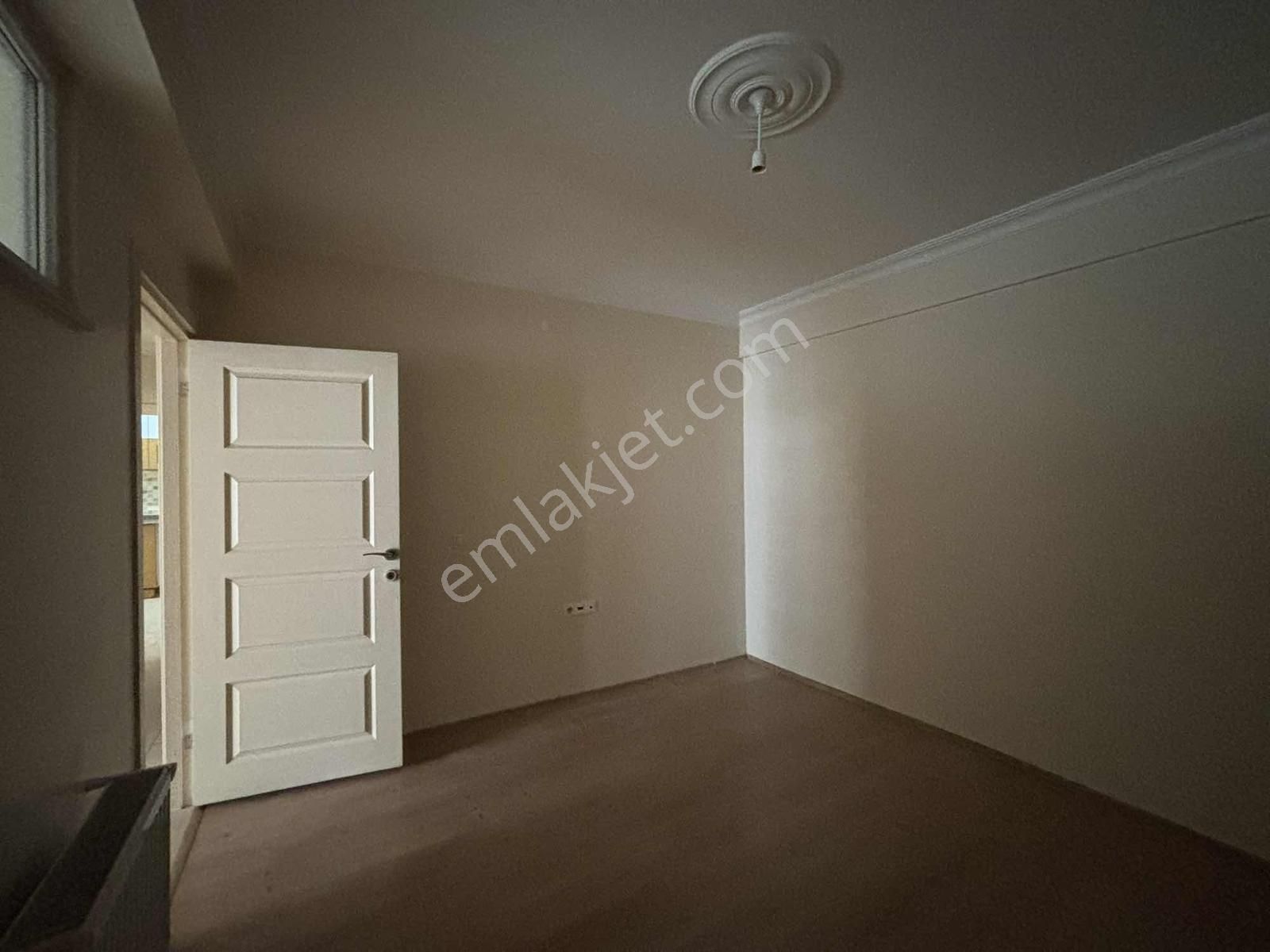 Eker'den Derman Caddesi Yanında Kiralık 2+1 - Görsel 13