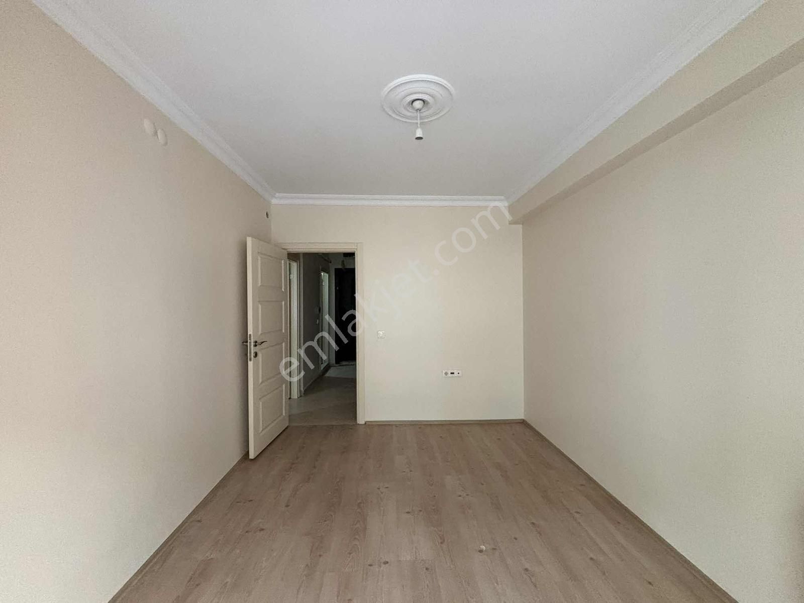 Eker'den Derman Caddesi Yanında Kiralık 2+1 - Görsel 23