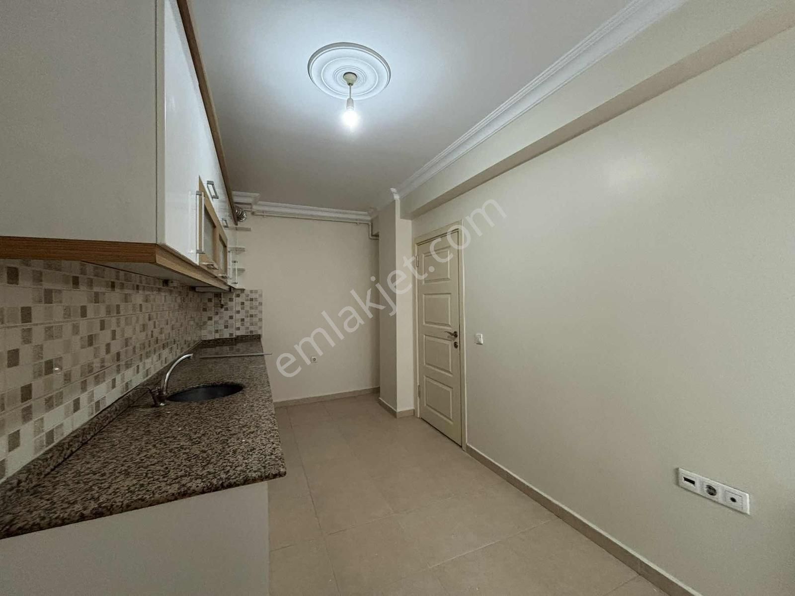 Eker'den Derman Caddesi Yanında Kiralık 2+1 - Görsel 22