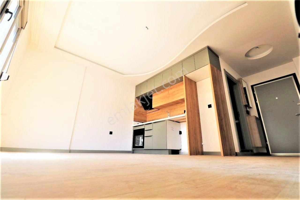 🏡akçay'da Aygül'den Sıfır Merkezi Lokasyon'da Ara Kat Doğalgaza Uygun Asansörlü 1+1 Satılık Daire🏡 - Görsel 10