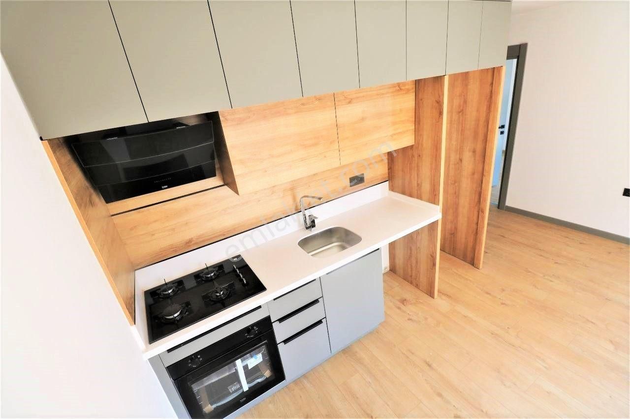 🏡akçay'da Aygül'den Sıfır Merkezi Lokasyon'da Ara Kat Doğalgaza Uygun Asansörlü 1+1 Satılık Daire🏡 - Görsel 11