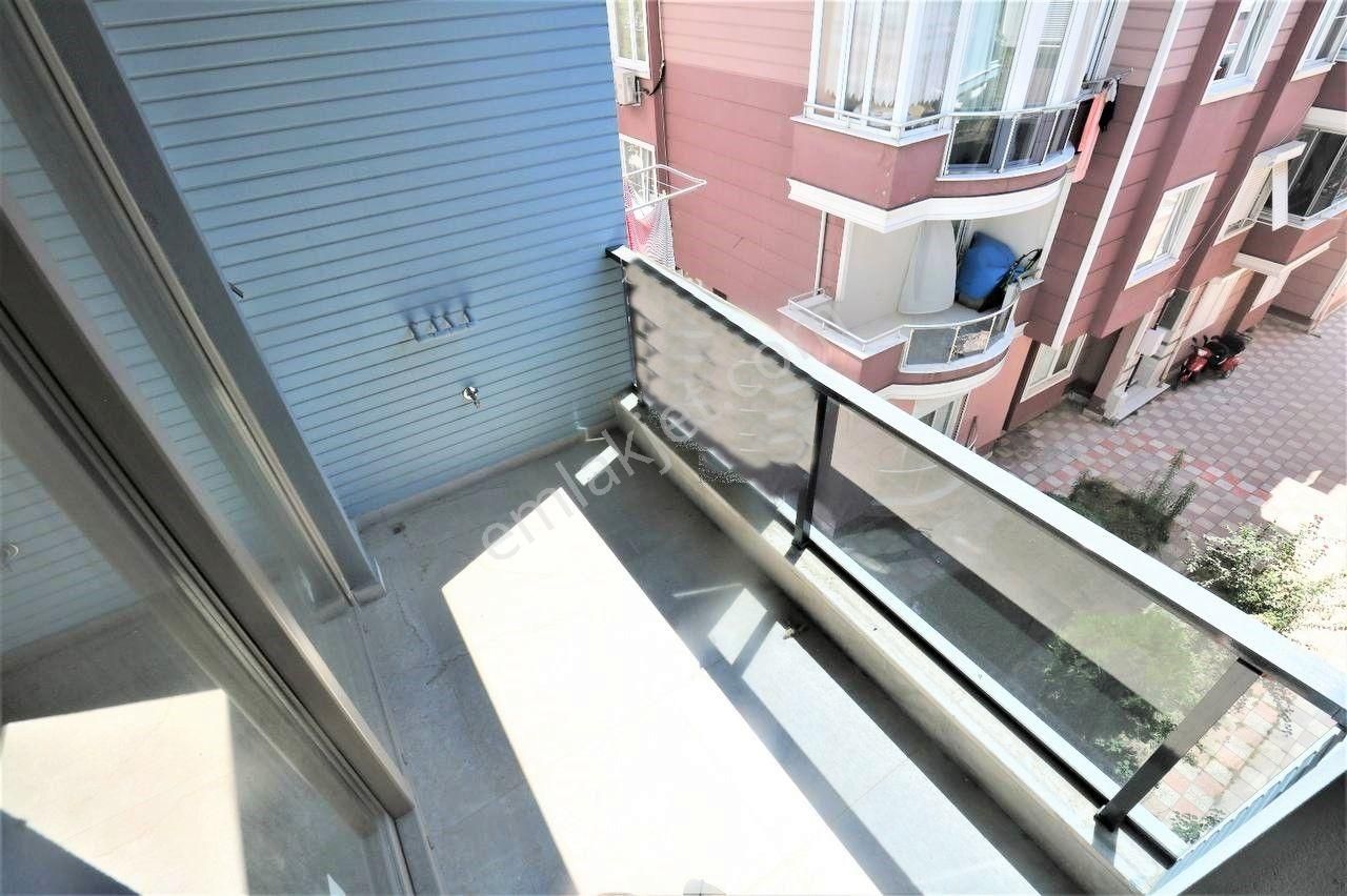 🏡akçay'da Aygül'den Sıfır Merkezi Lokasyon'da Ara Kat Doğalgaza Uygun Asansörlü 1+1 Satılık Daire🏡 - Görsel 13