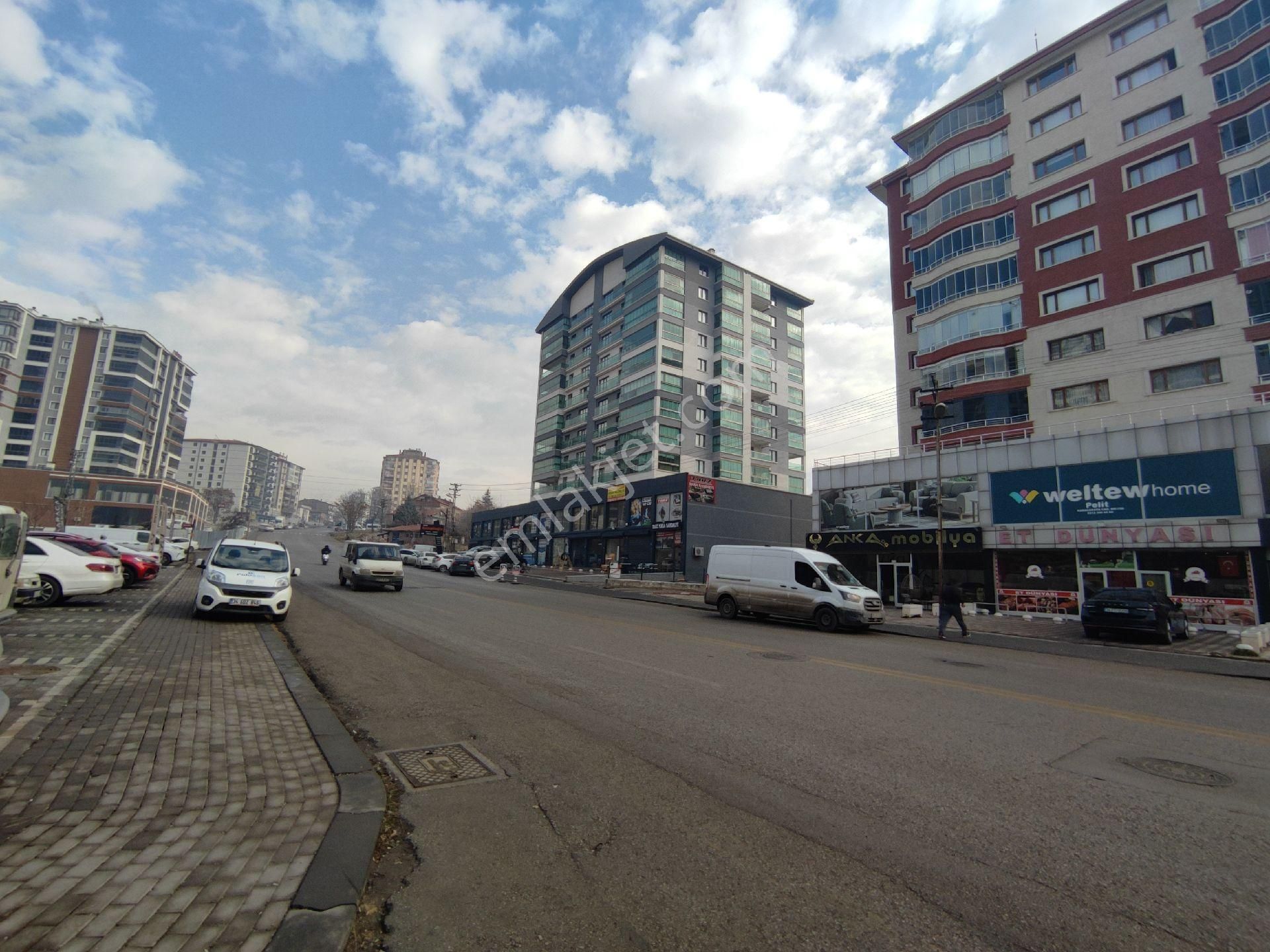 Ulubey Mah Halk Bankası Yakını Cadde Üzerinde Kira Getirili Satılık Dükkan - Görsel 2