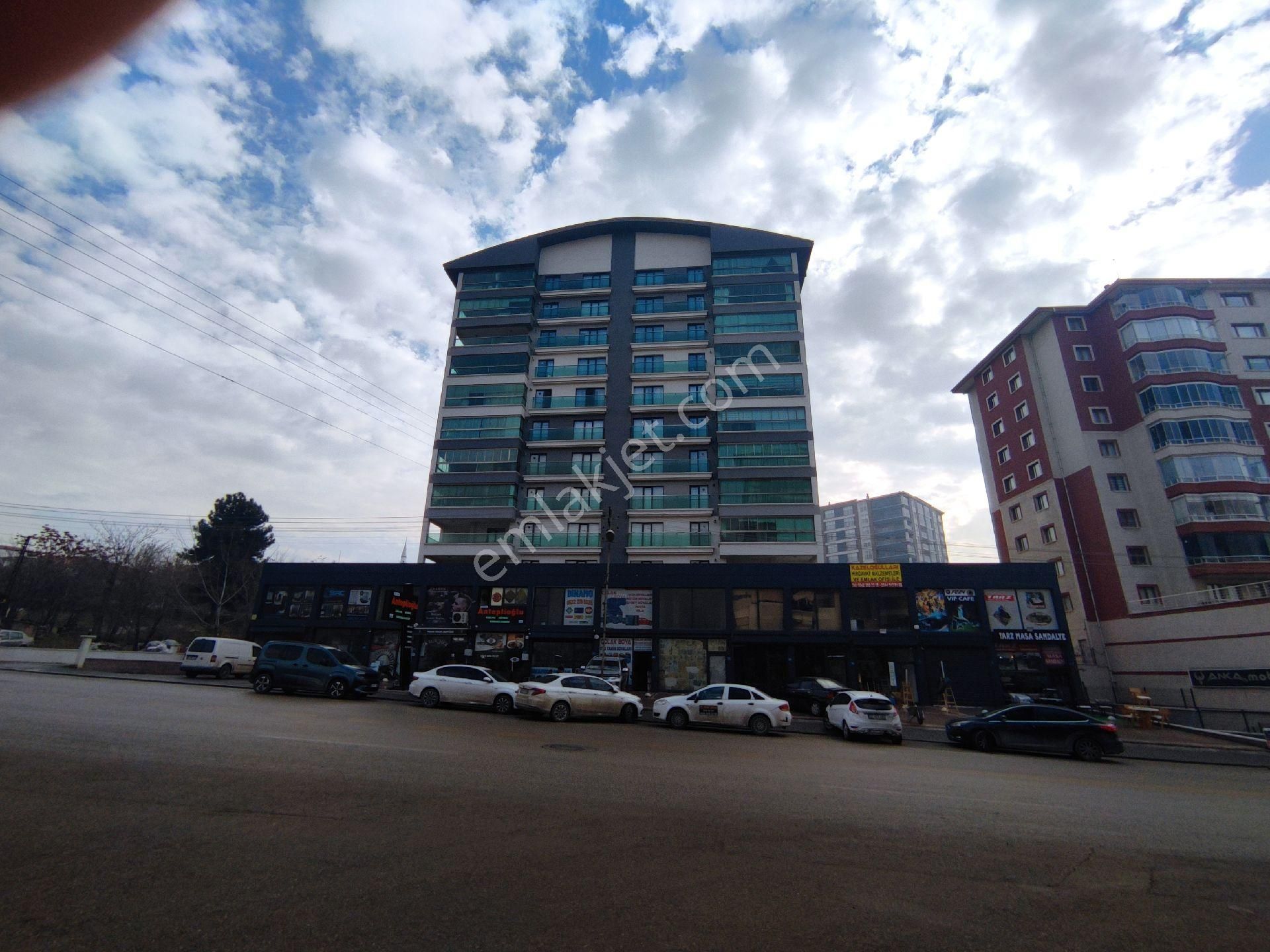 Ulubey Mah Halk Bankası Yakını Cadde Üzerinde Kira Getirili Satılık Dükkan - Görsel 16