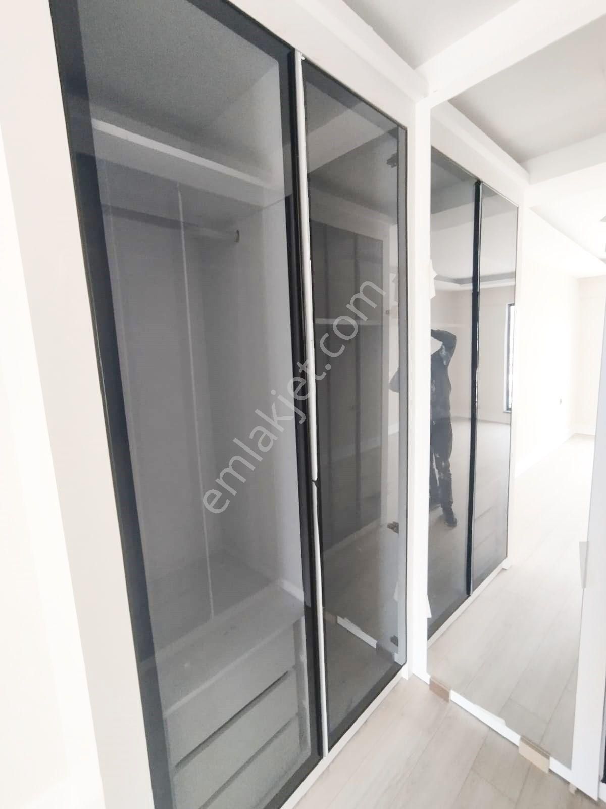 Ovacık Mahallesinde Bulvar Üzeri Katta Lüx Yapıda Satılık 4+1 - Görsel 29