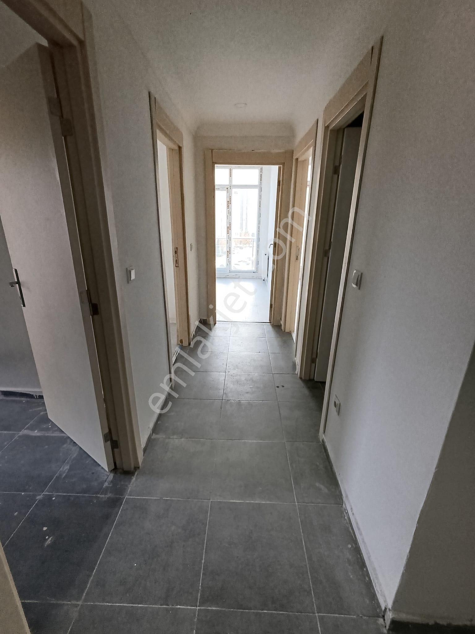 Esenyurt Zafer Mah. Hayatpark 4 Sitesi 2+1 Satılık Daire - Görsel 12