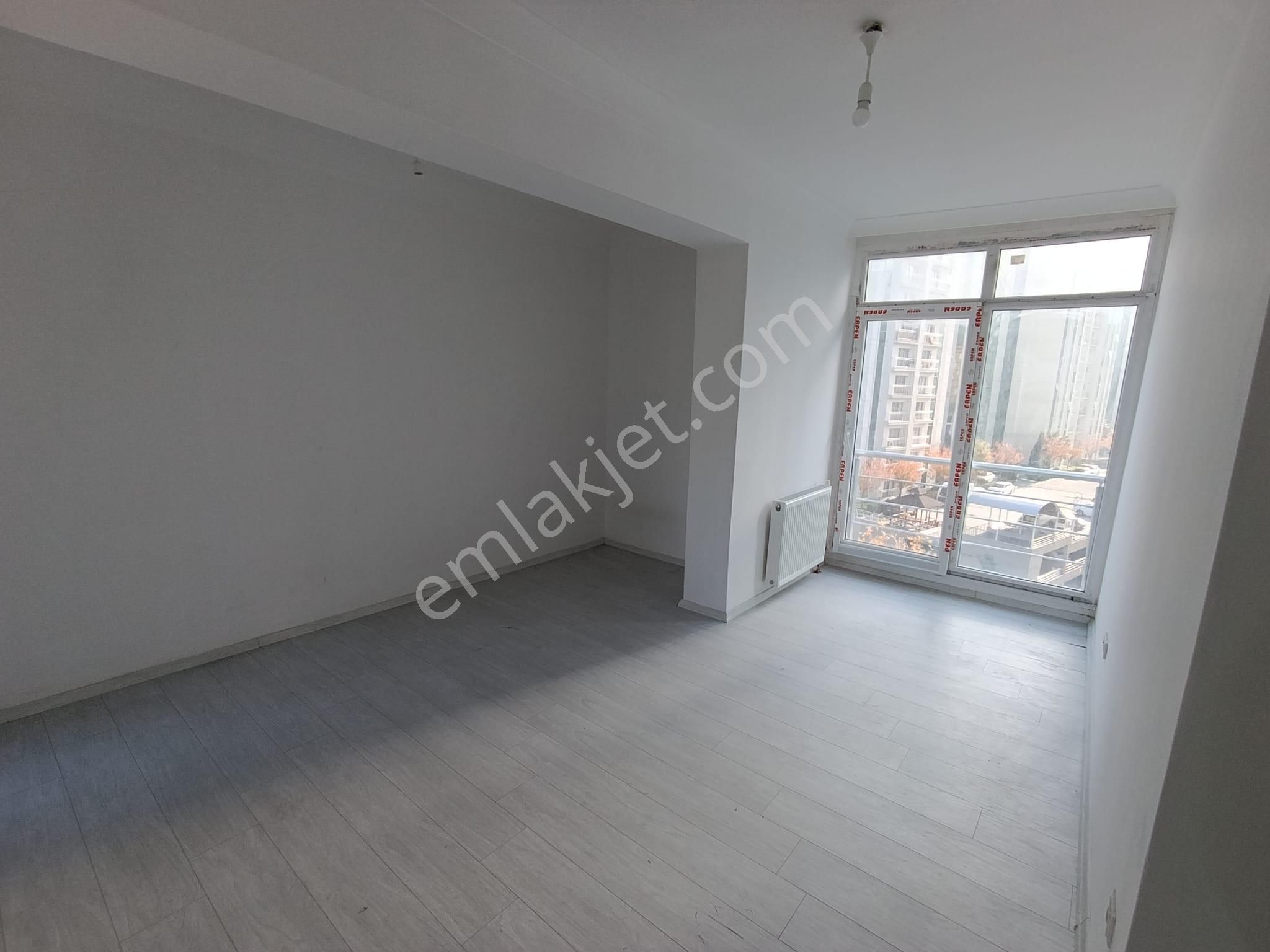 Esenyurt Zafer Mah. Hayatpark 4 Sitesi 2+1 Satılık Daire - Görsel 11