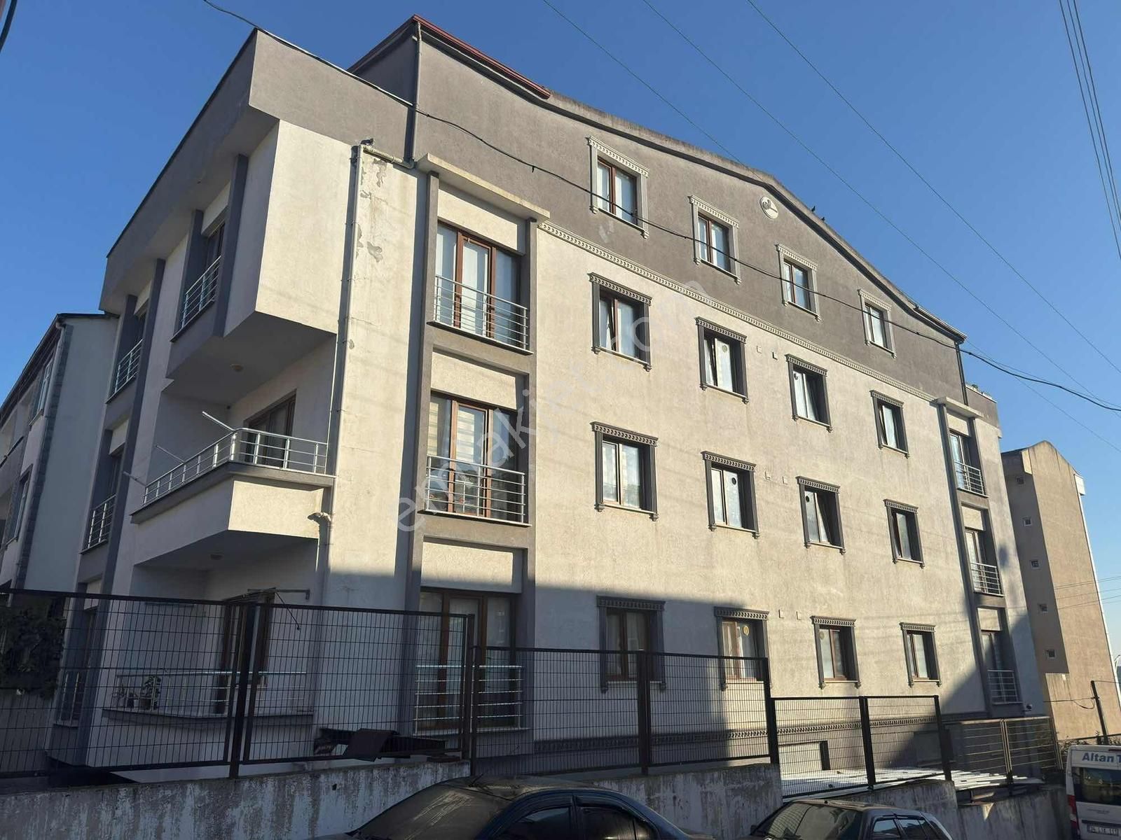 Gebze Gosb Yolu Üzerinde Satılık 3+1 Ofis-konut - Görsel 5