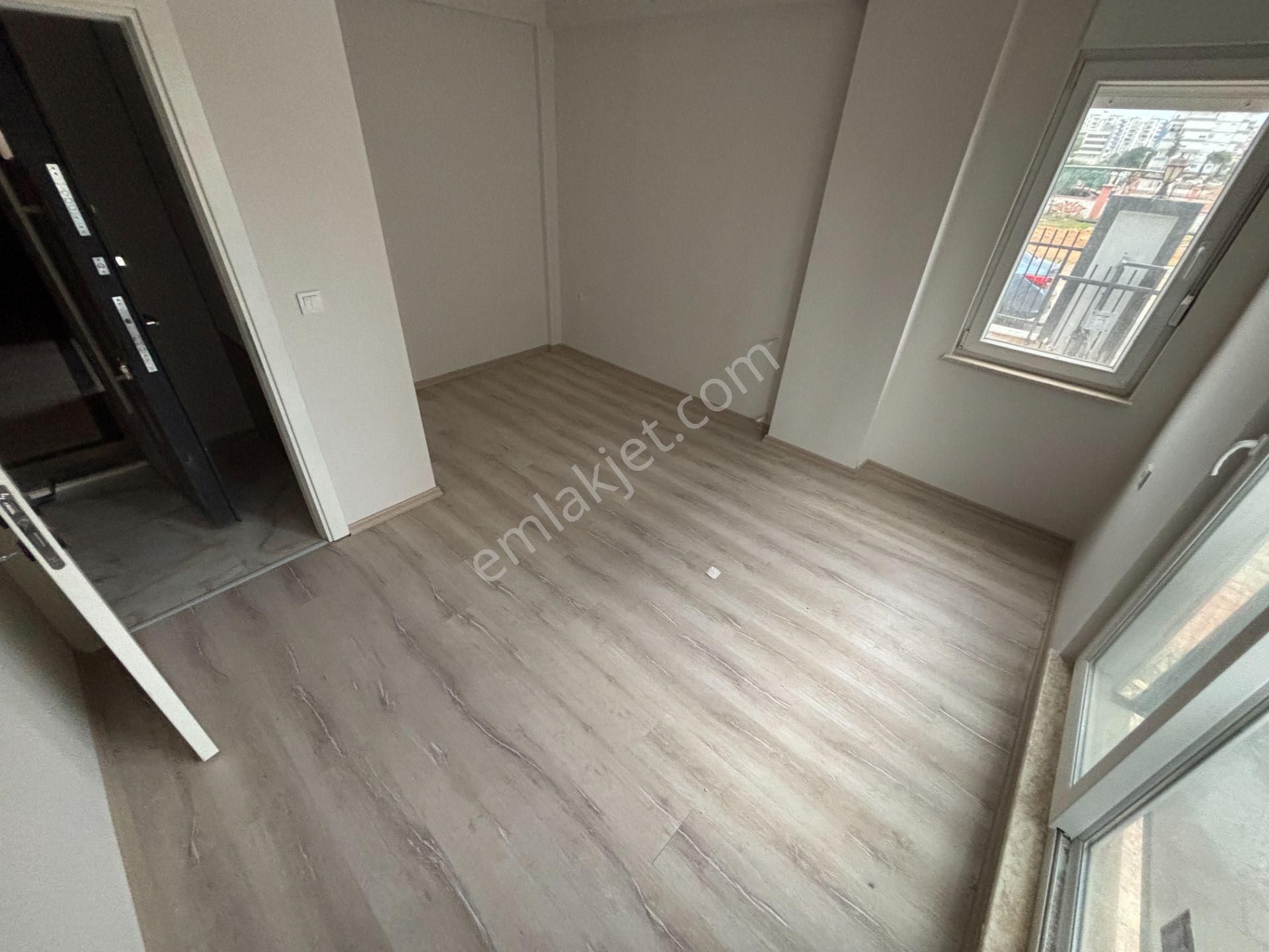 Karşıyakada 2+1 Ayrı Mutfaklı Sıfır Kiralık - Görsel 14