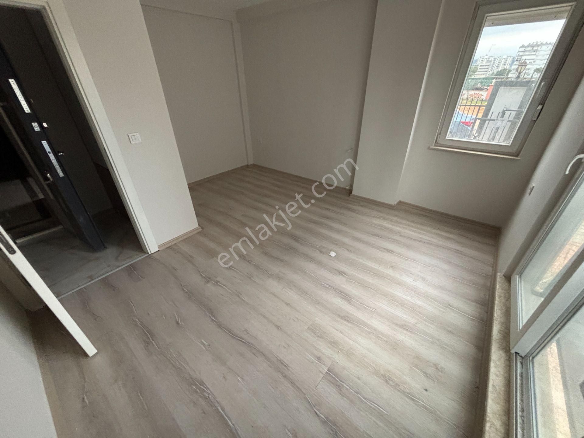 Karşıyakada 2+1 Ayrı Mutfaklı Sıfır Kiralık - Görsel 15