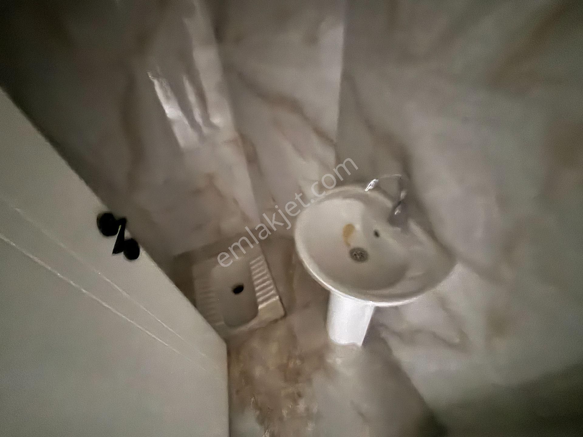 Karşıyakada 2+1 Ayrı Mutfaklı Sıfır Kiralık - Görsel 23