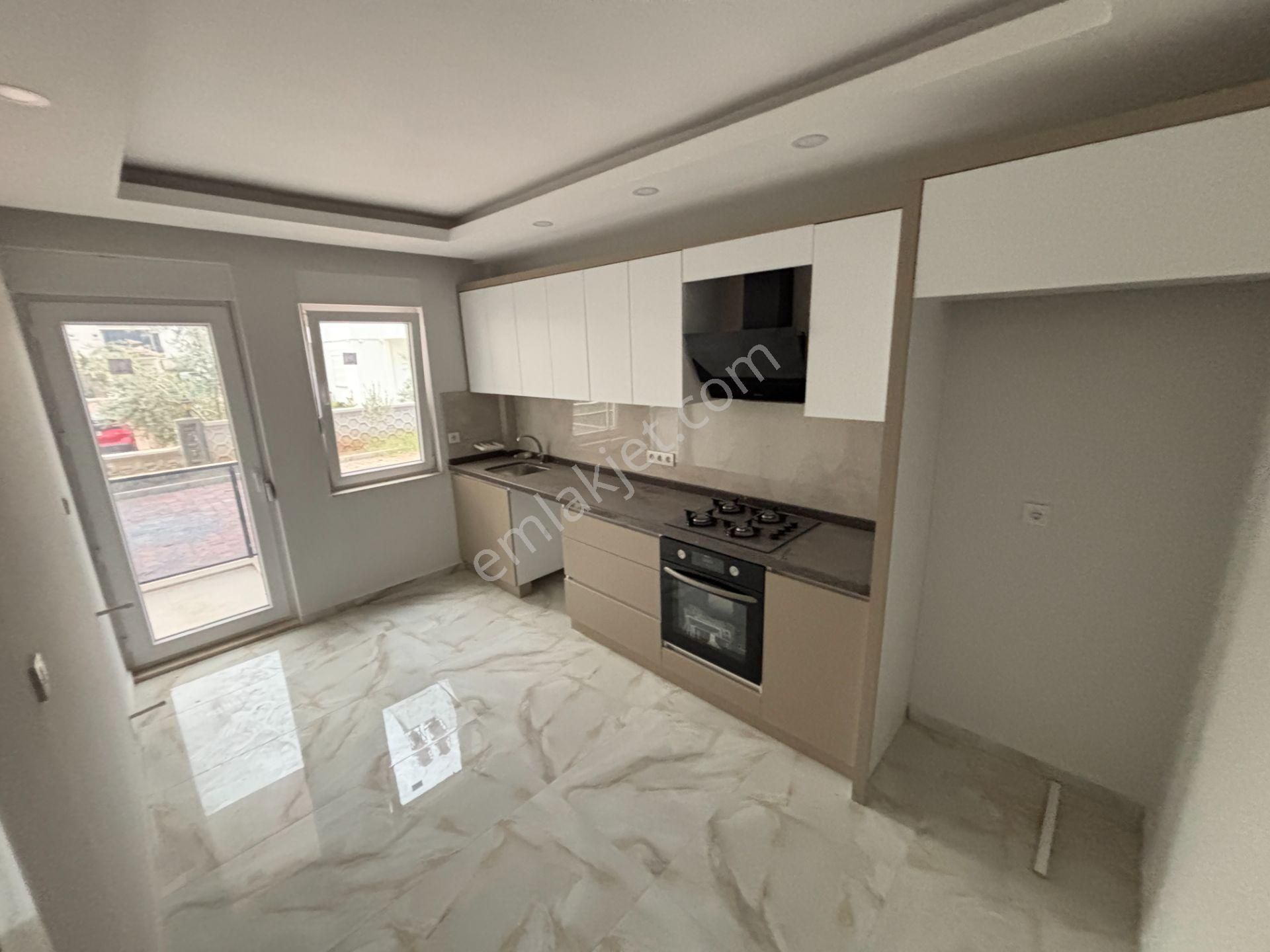 Karşıyakada 2+1 Ayrı Mutfaklı Sıfır Kiralık - Görsel 4