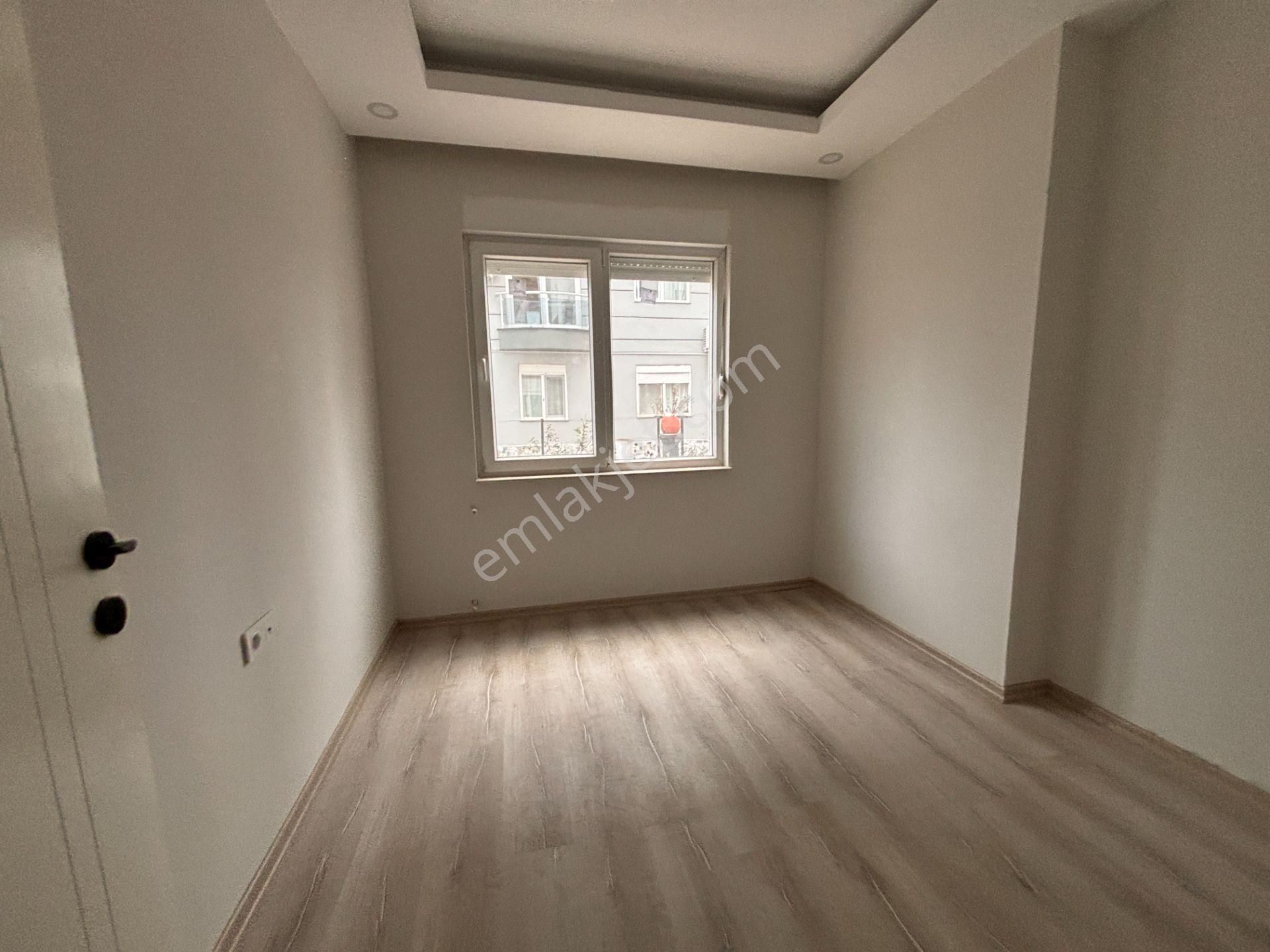 Karşıyakada 2+1 Ayrı Mutfaklı Sıfır Kiralık - Görsel 24