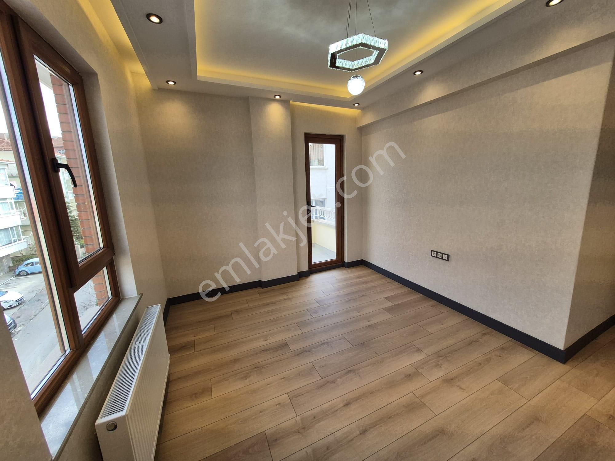 *** Dikmen Caddesi Paraleli Yapılı 3+1 Satılık Daire *** - Görsel 15