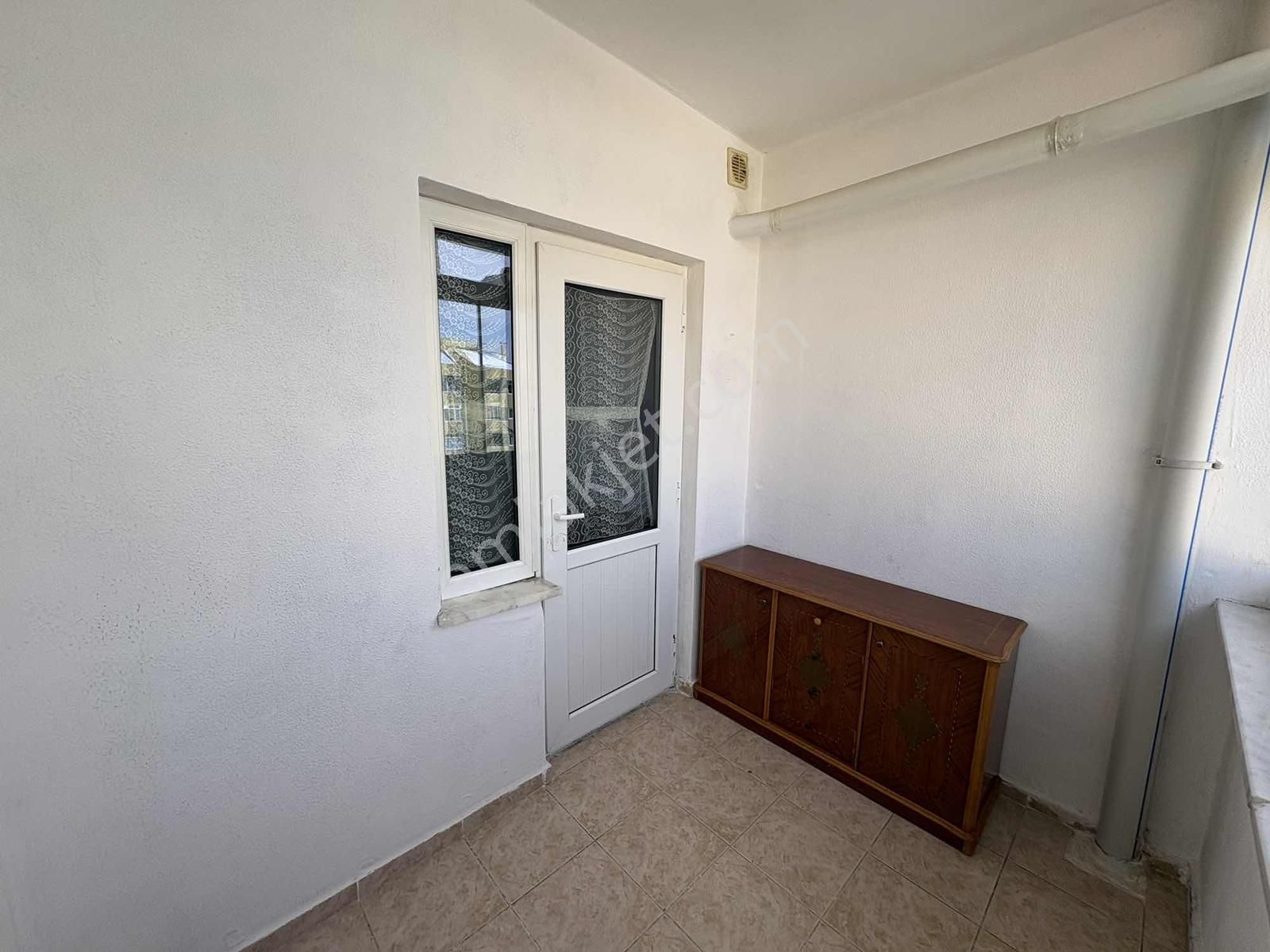 Yiğit Mülk Ofisinden Tokide Geniş 3+1 132 M² Kiralık Daire - Görsel 3