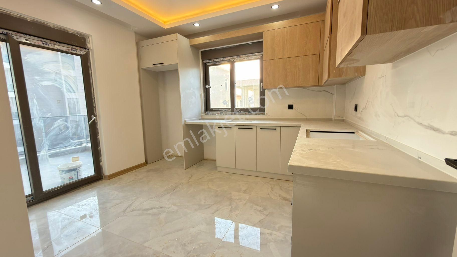 Yeniköy Merkezde Havuzlu 2+1 Sıfır Lüks Daire D.gazlı - Görsel 21