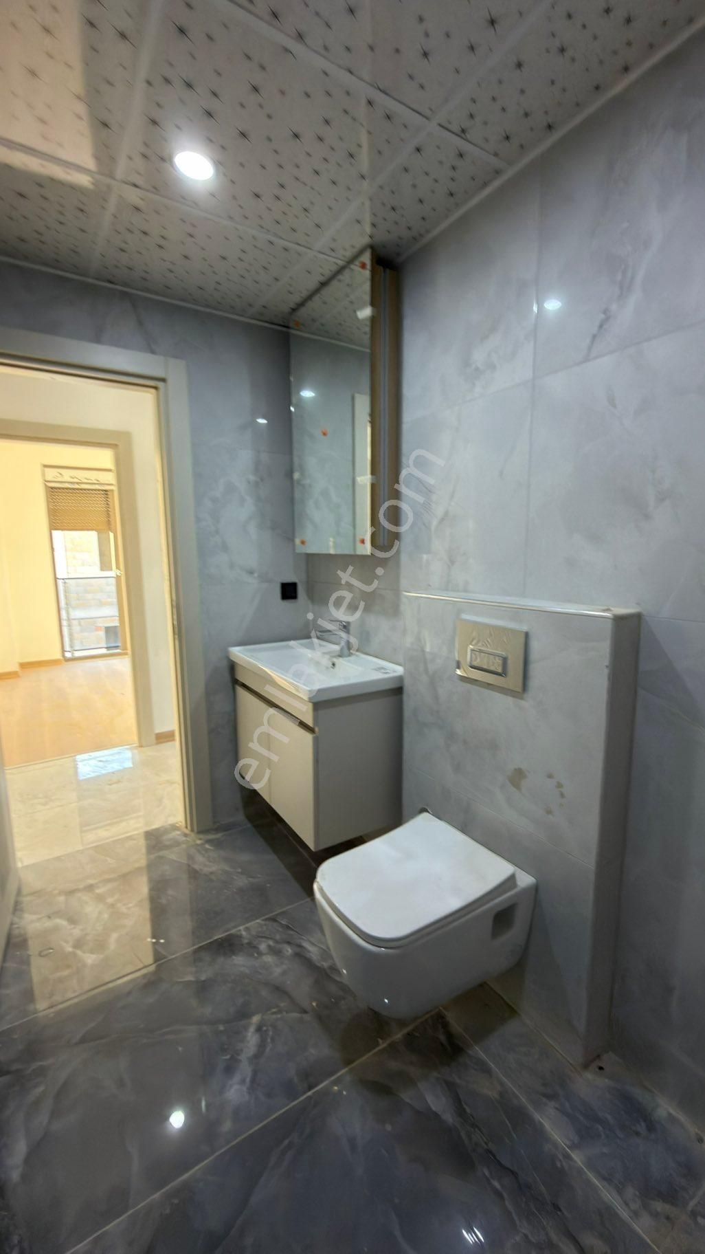 Yeniköy Merkezde Havuzlu 2+1 Sıfır Lüks Daire D.gazlı - Görsel 12