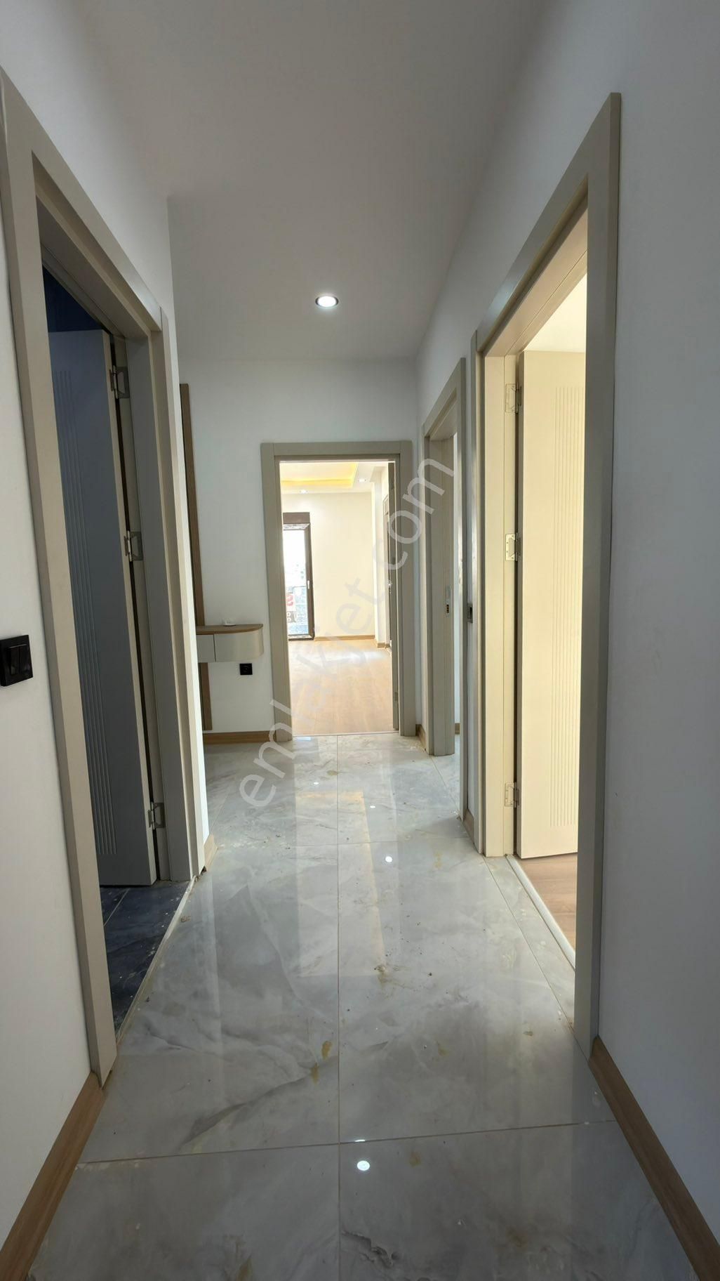 Yeniköy Merkezde Havuzlu 2+1 Sıfır Lüks Daire D.gazlı - Görsel 13