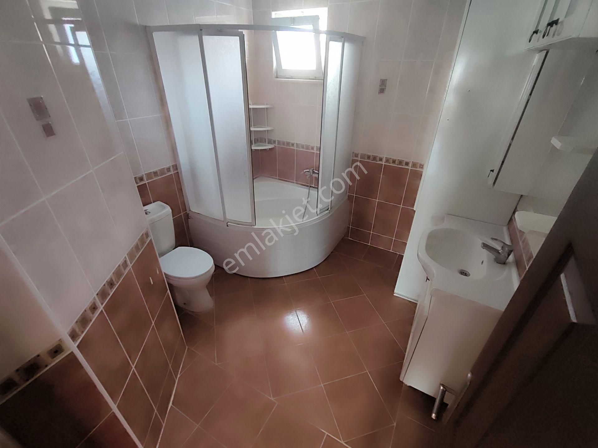 Kardeşten Cennetayağında Site İçinde Bahçeli 5+1 Dubleks Villa - Görsel 19