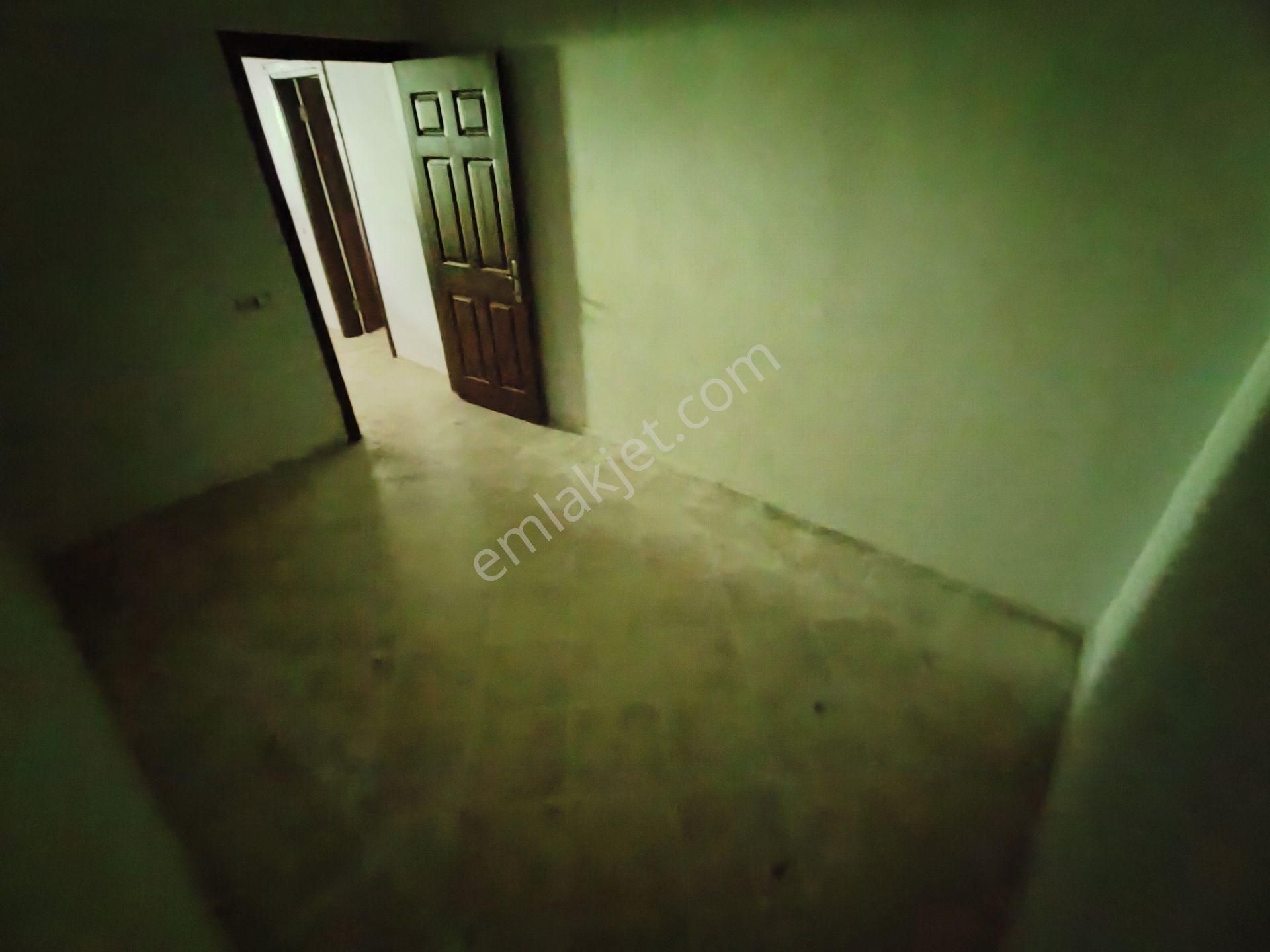 Kardeşten Cennetayağında Site İçinde Bahçeli 5+1 Dubleks Villa - Görsel 34