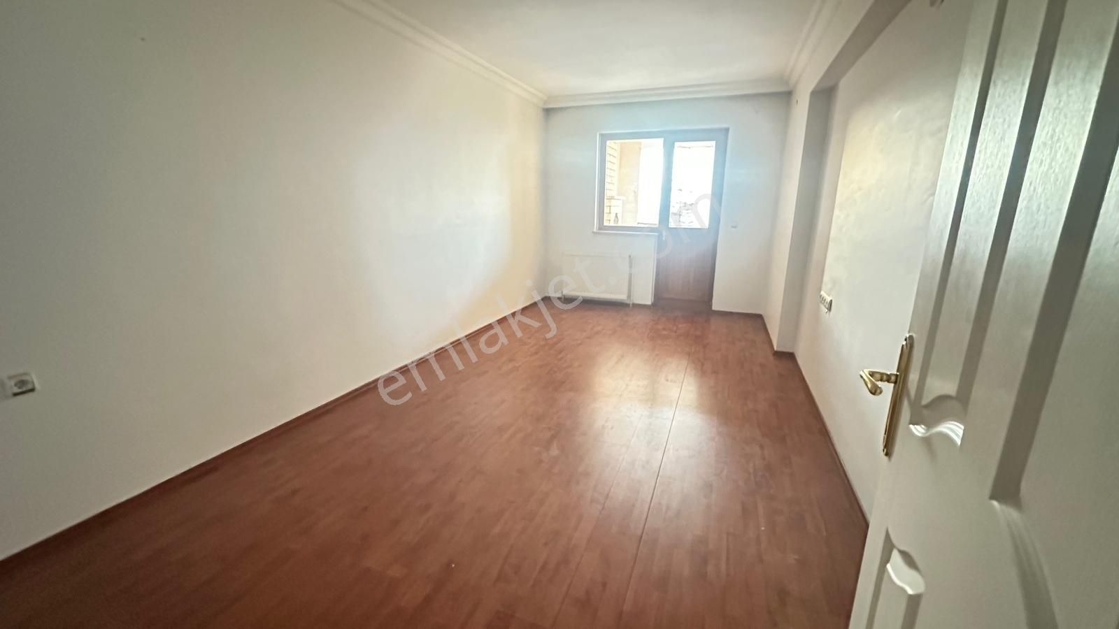 Turyap'tan Çiğdem Mahallesi'nin Gözde Noktasında Kiralık 4+1 - Görsel 10