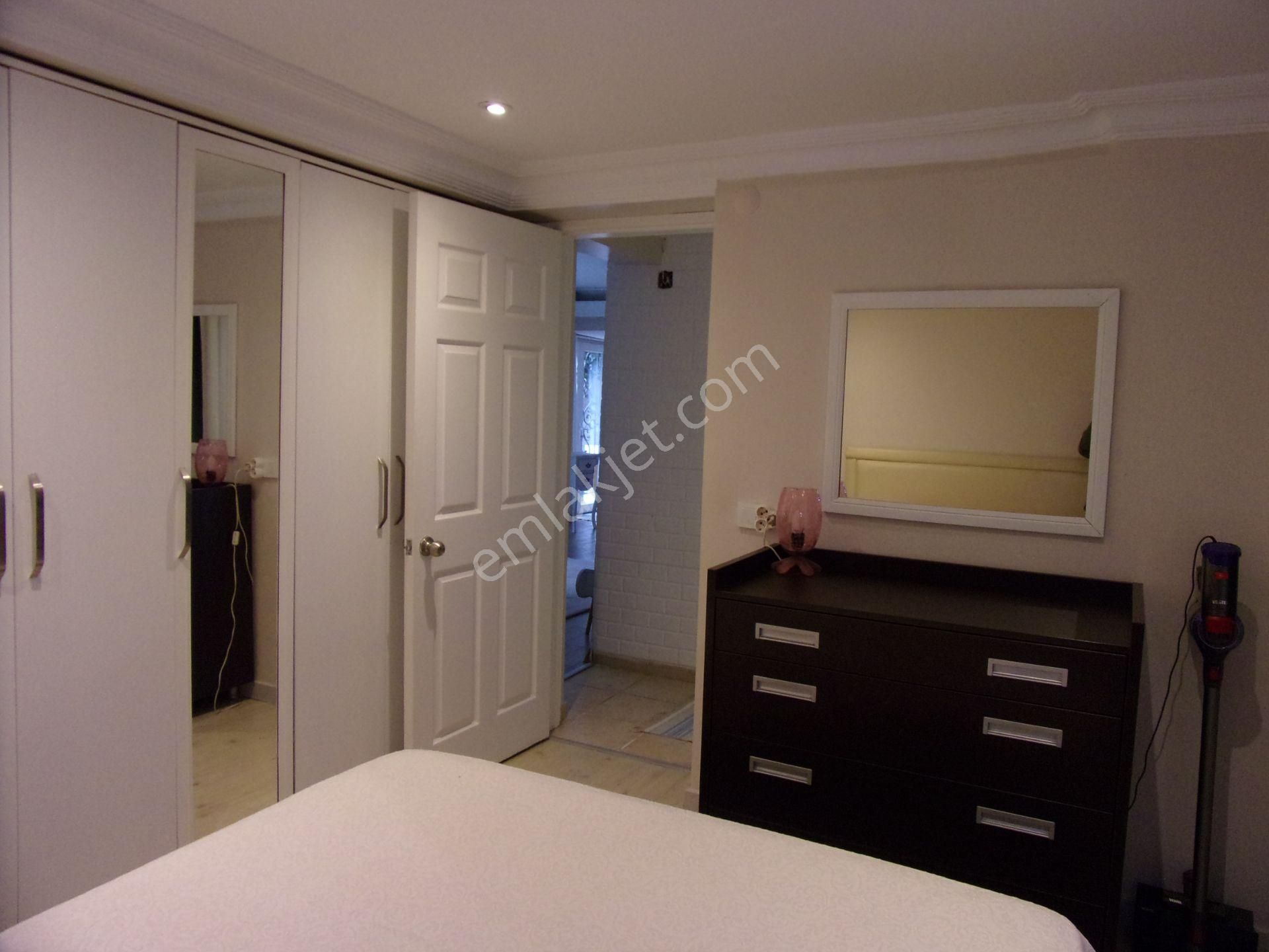 Tarabya Sitede 1+1 70 Metrekare Eşyalı Kiralık Daire - Görsel 15