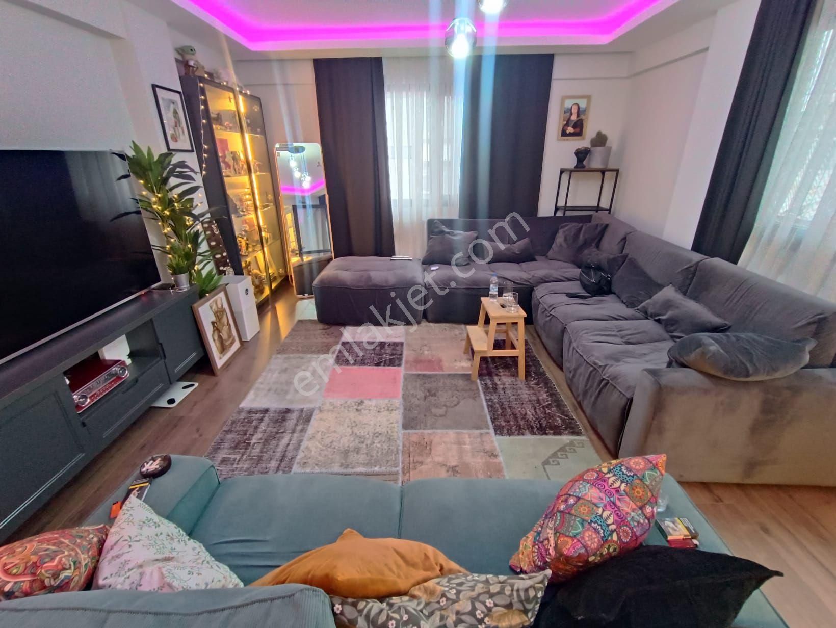 Ekonomi Üniversitesi Yakını Manzaralı Geniş Özel - Görsel 4