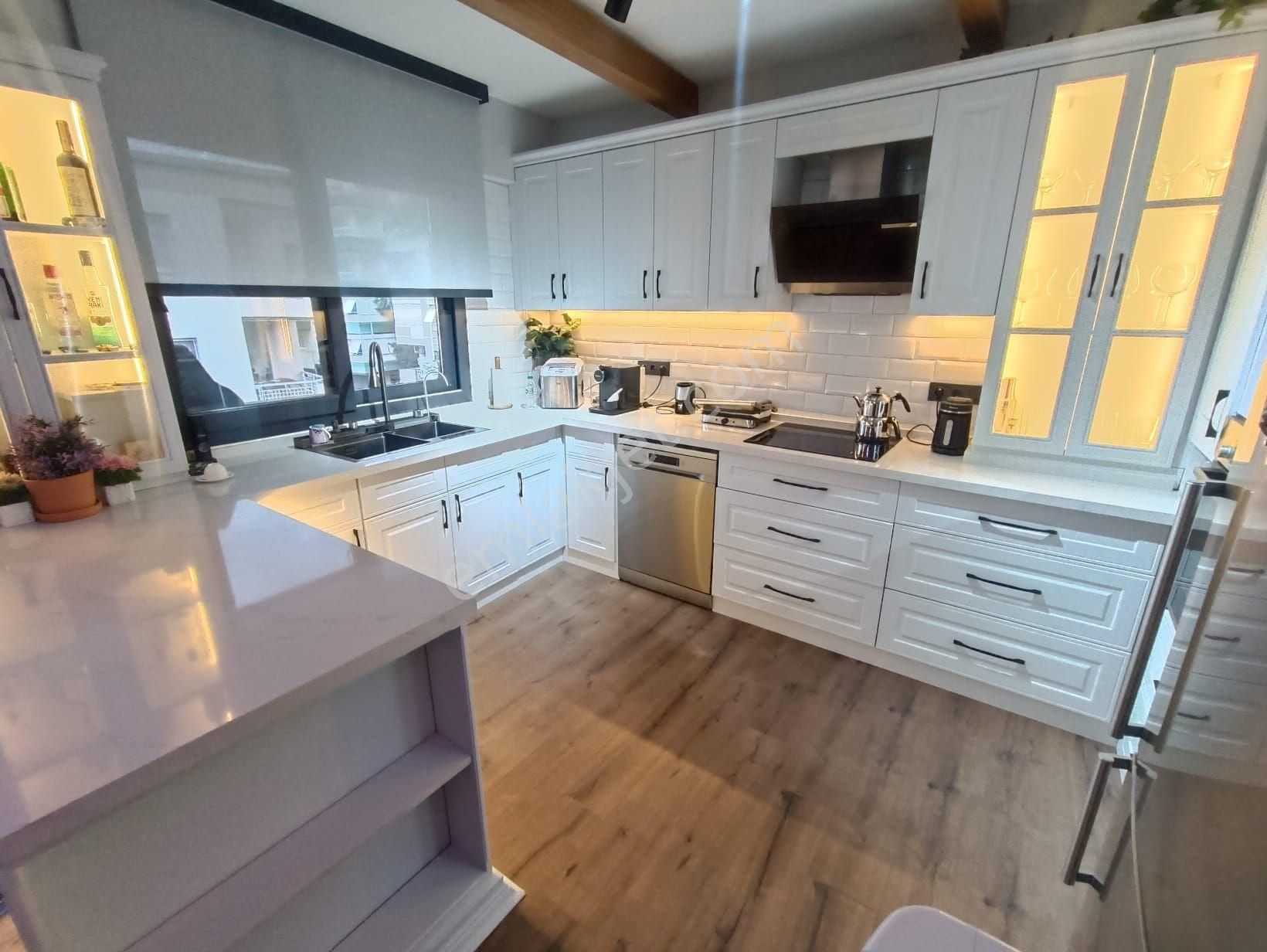 Ekonomi Üniversitesi Yakını Manzaralı Geniş Özel - Görsel 2