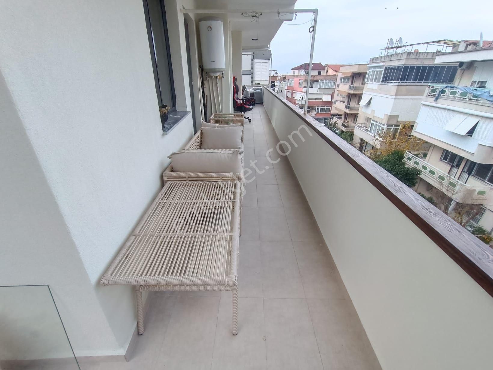 Ekonomi Üniversitesi Yakını Manzaralı Geniş Özel - Görsel 16