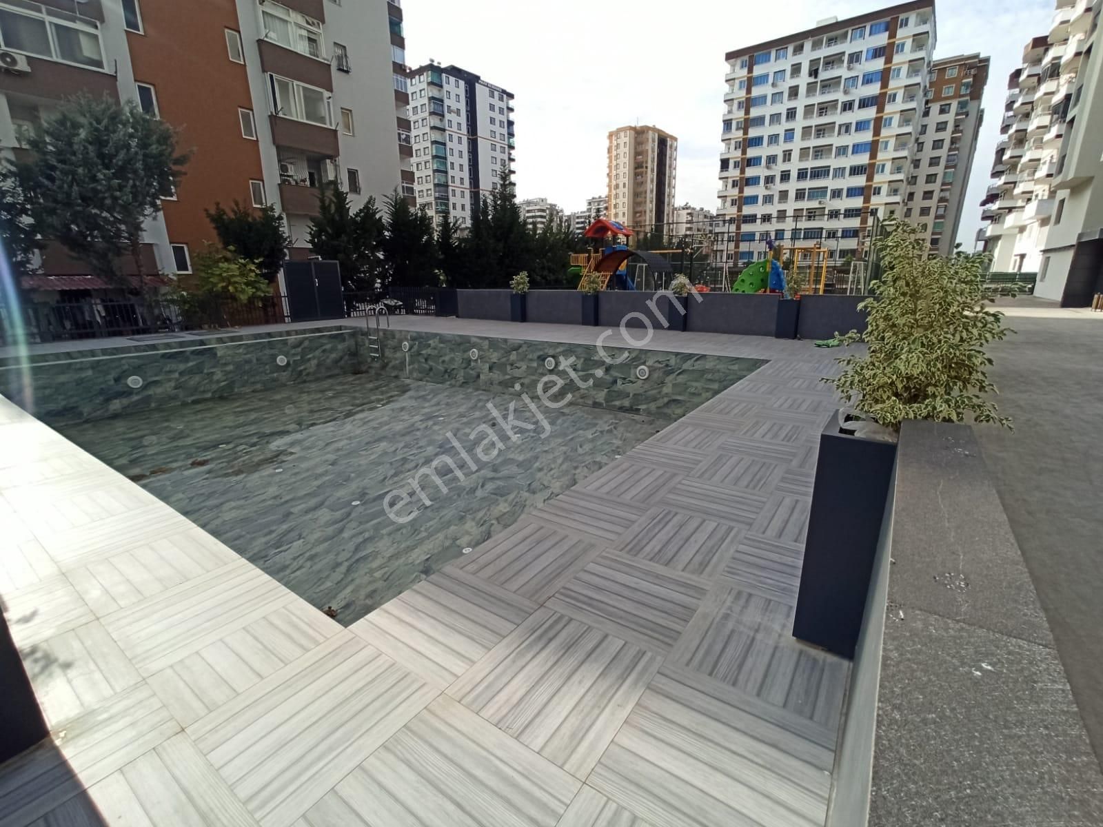 Stilpark'tan Pınar Mah. 3+1 Yüzme Havuzlu K.mutfak Kat Ve Cephe Seçenekli Sıfır Daireler - Görsel 3